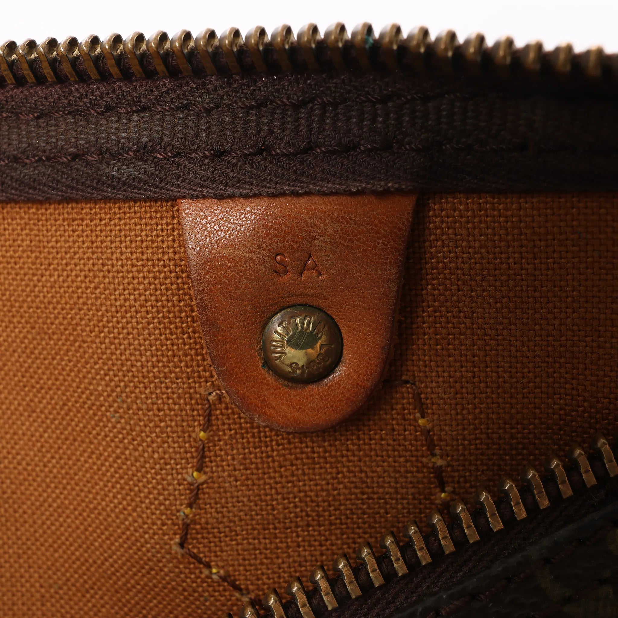 Louis Vuitton Speedy 35 Monogram Canvas Handbag in Brown M41524