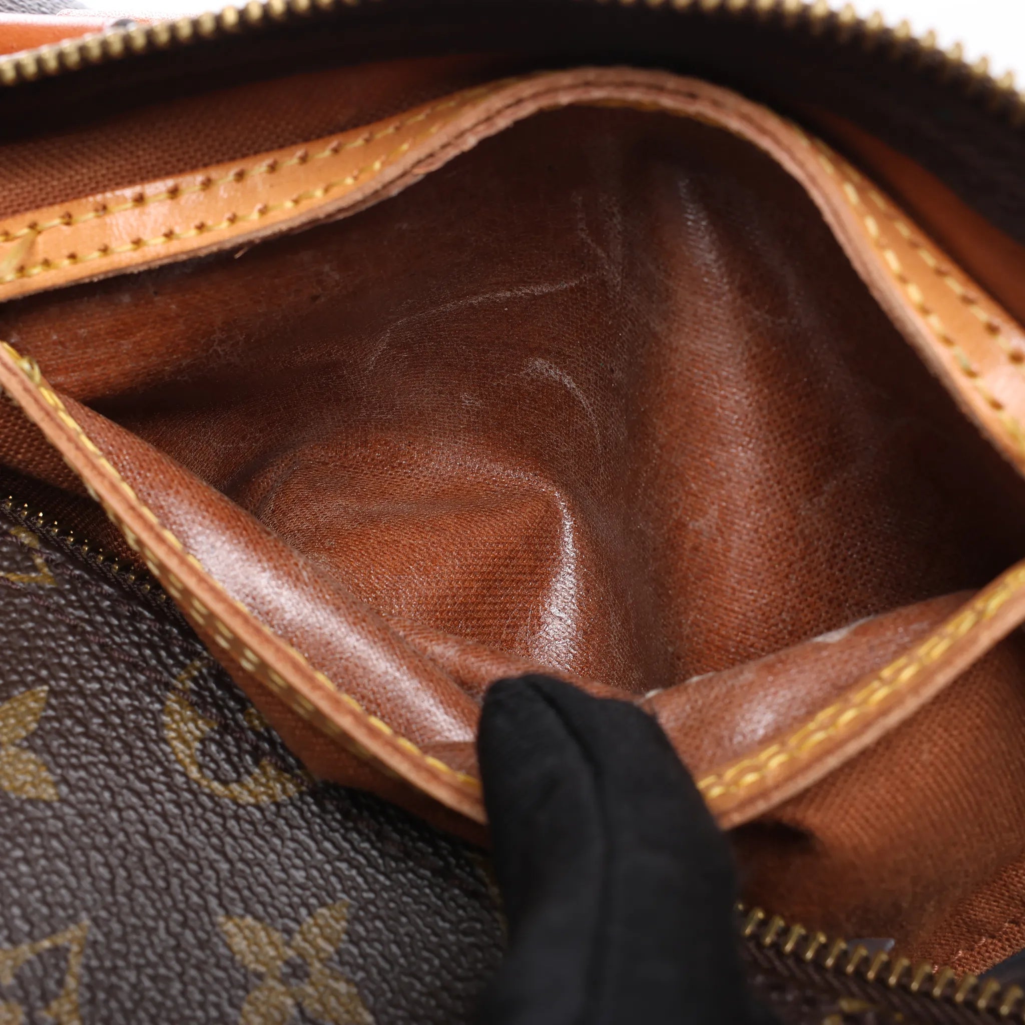 Louis Vuitton Speedy 35 Monogram Canvas Handbag in Brown M41524