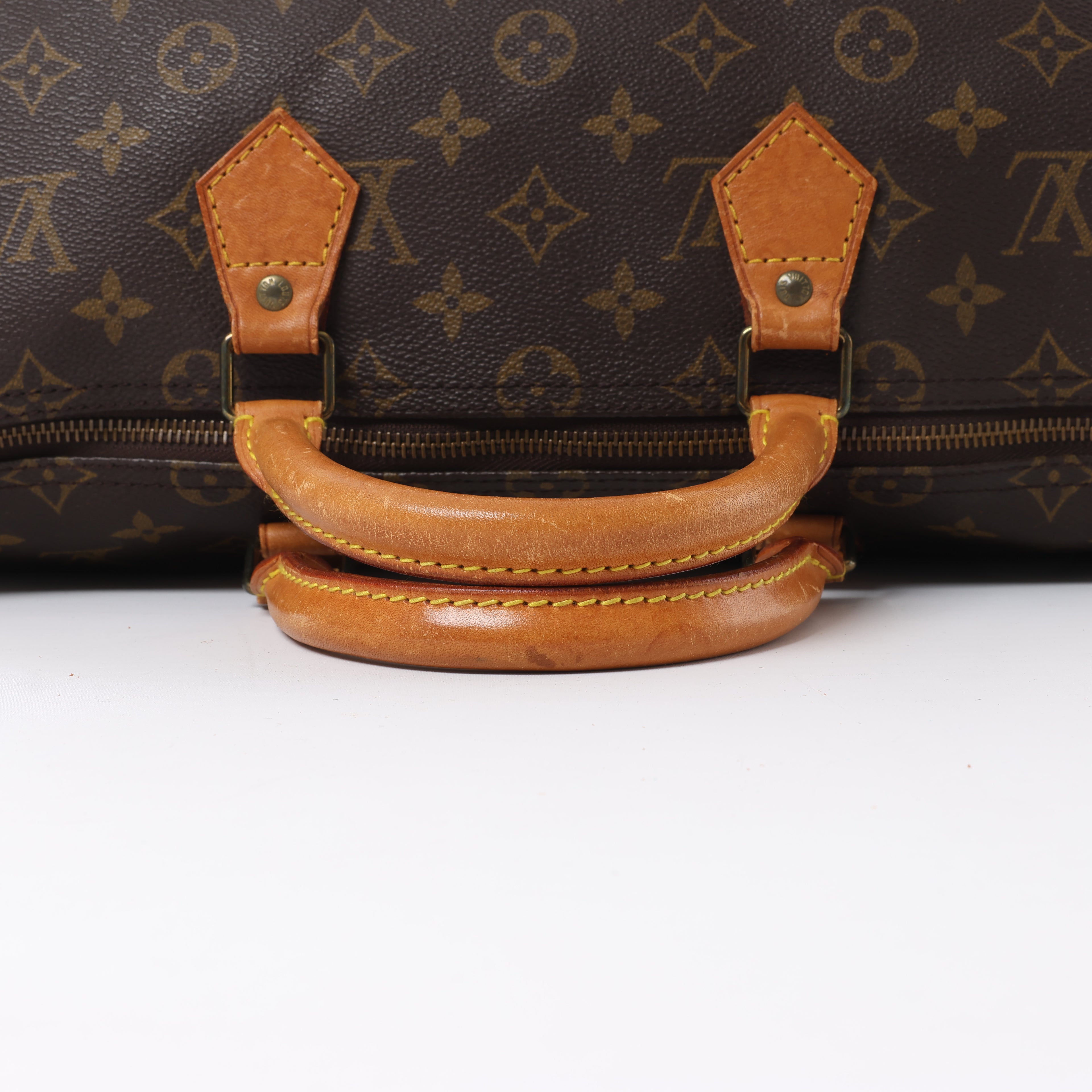 Louis Vuitton Speedy 35 Monogram Canvas Handbag in Brown M41524