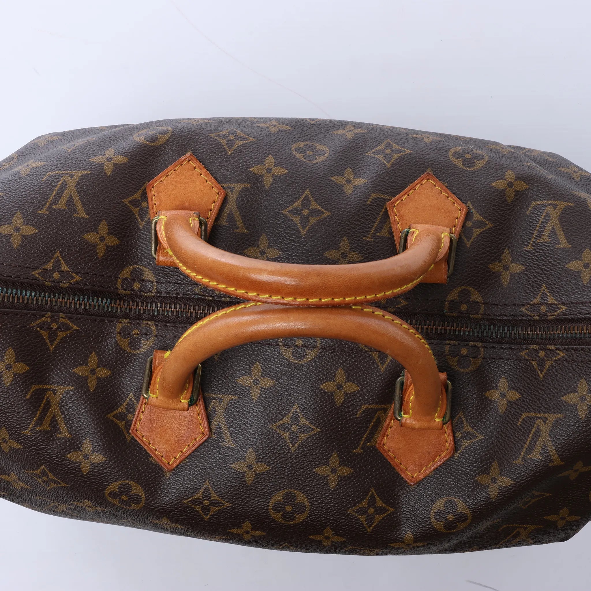 Louis Vuitton Speedy 35 Monogram Canvas Handbag in Brown M41524