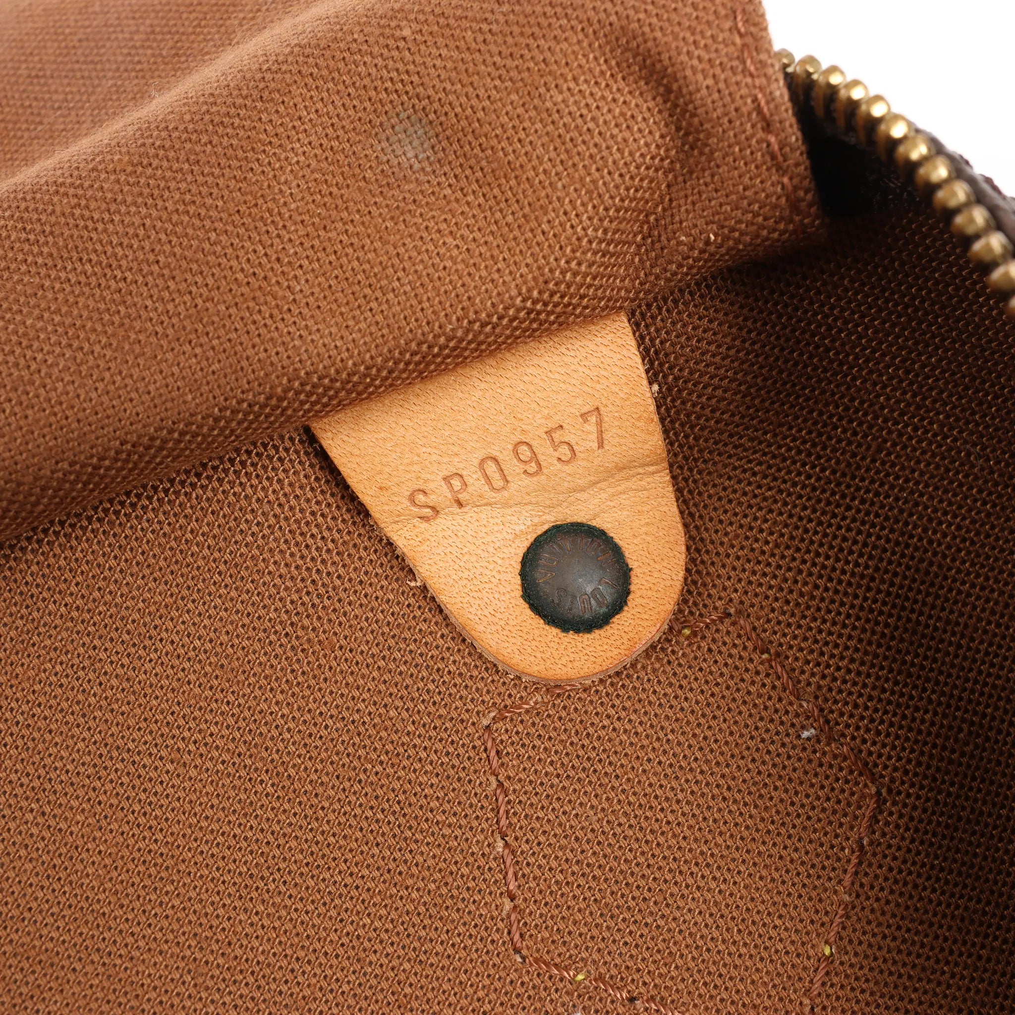 Louis Vuitton Speedy 40 Monogram Handbag in Brown