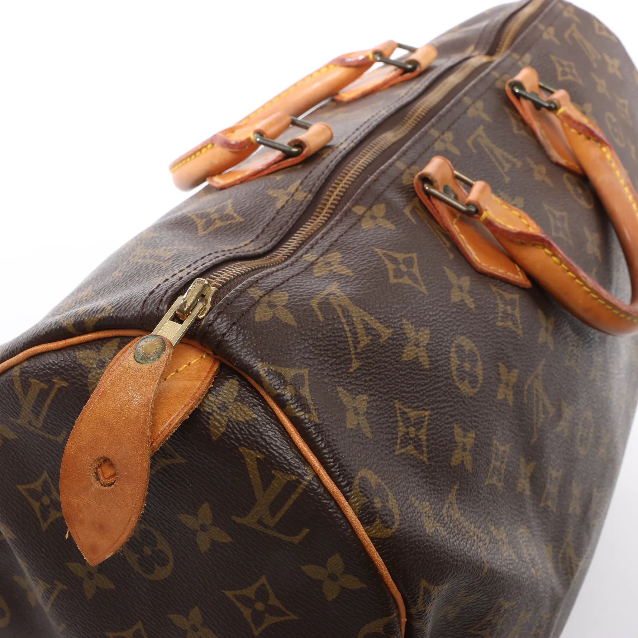 Louis Vuitton Speedy 40 Monogram Canvas Handbag in Brown M41522