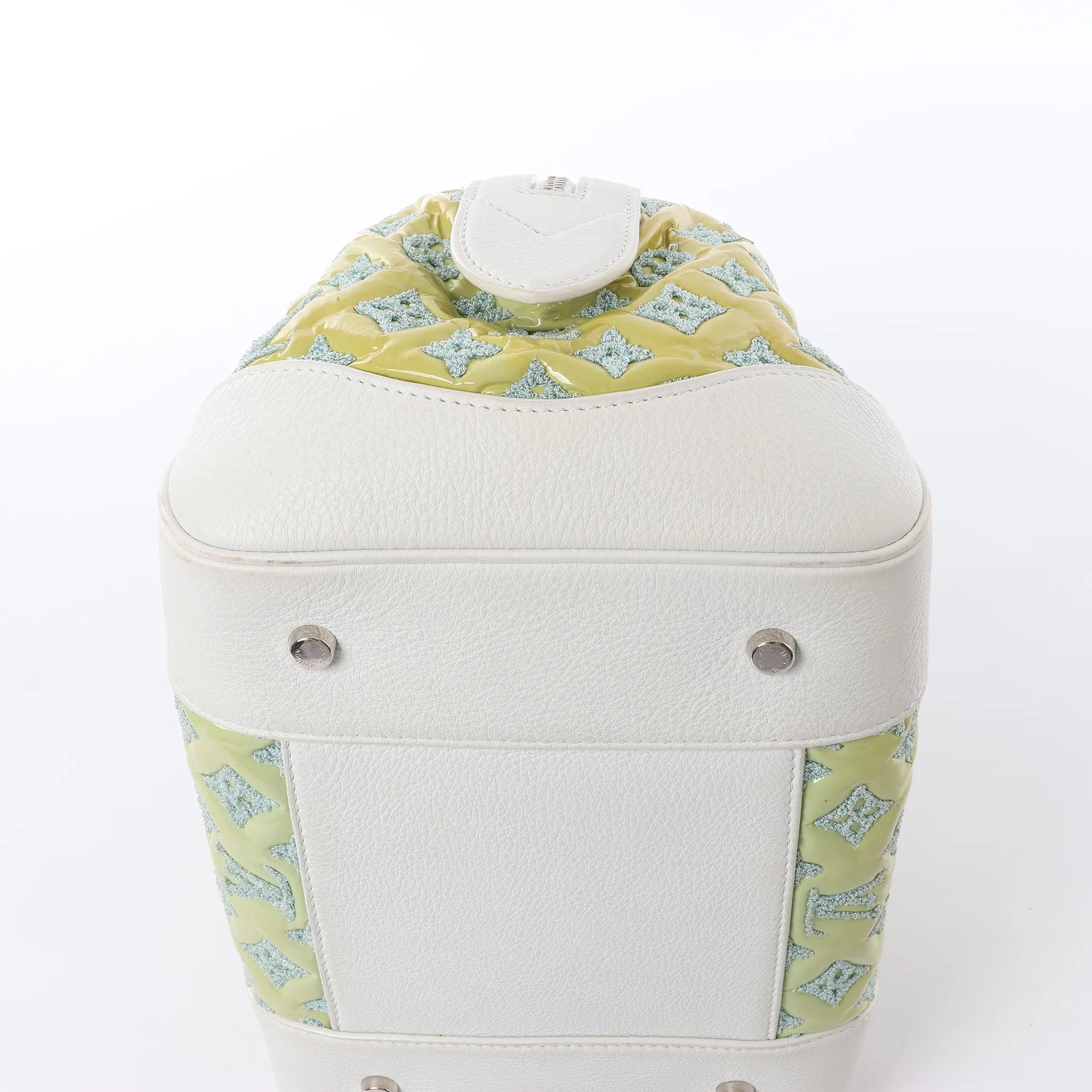 Louis Vuitton Speedy Round Monogram Bouclette Handbag in Green M40703