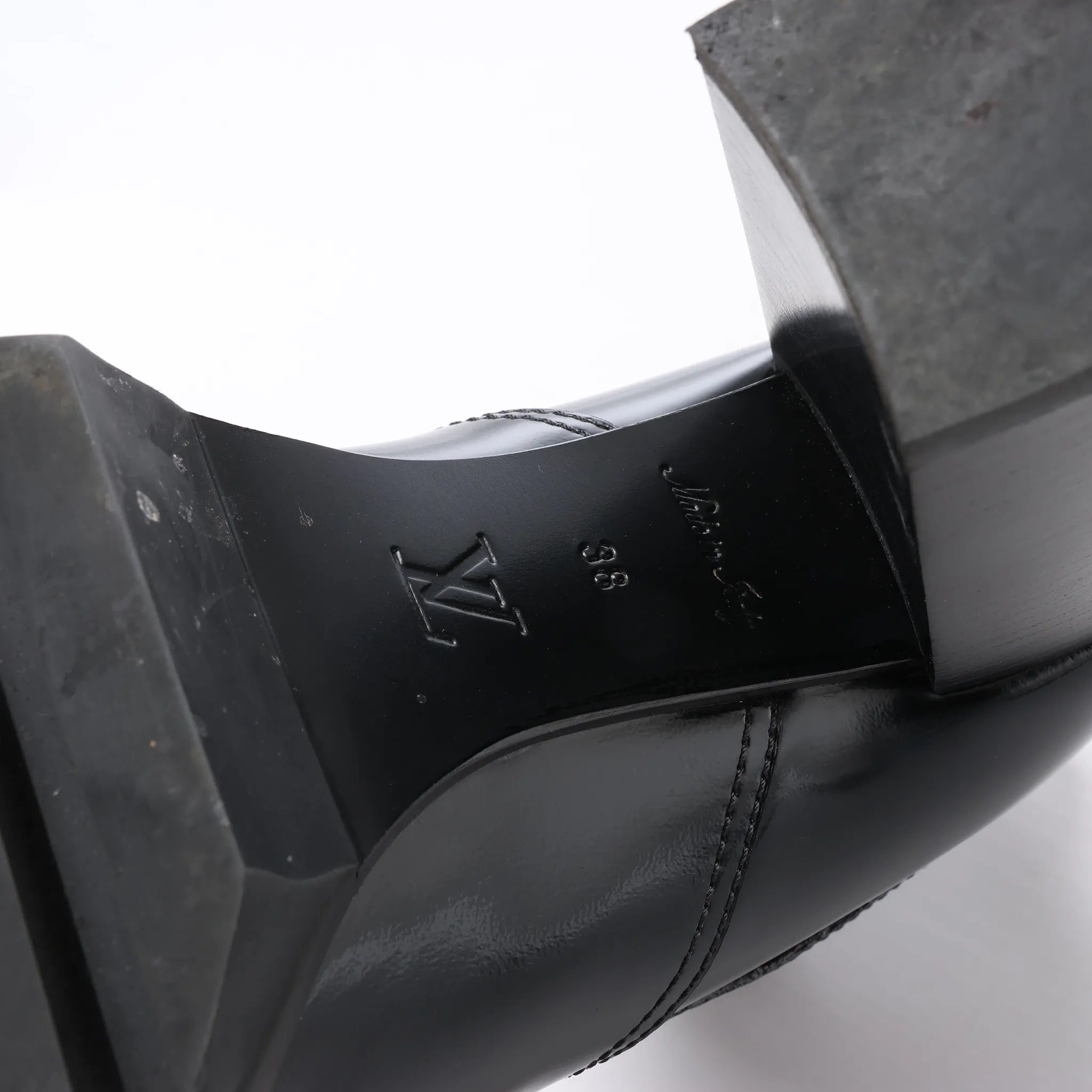 Louis Vuitton Star Trail Line 21 years Monogram Patent Leather Ankle Boots in Black MA0231, Size 38 EU