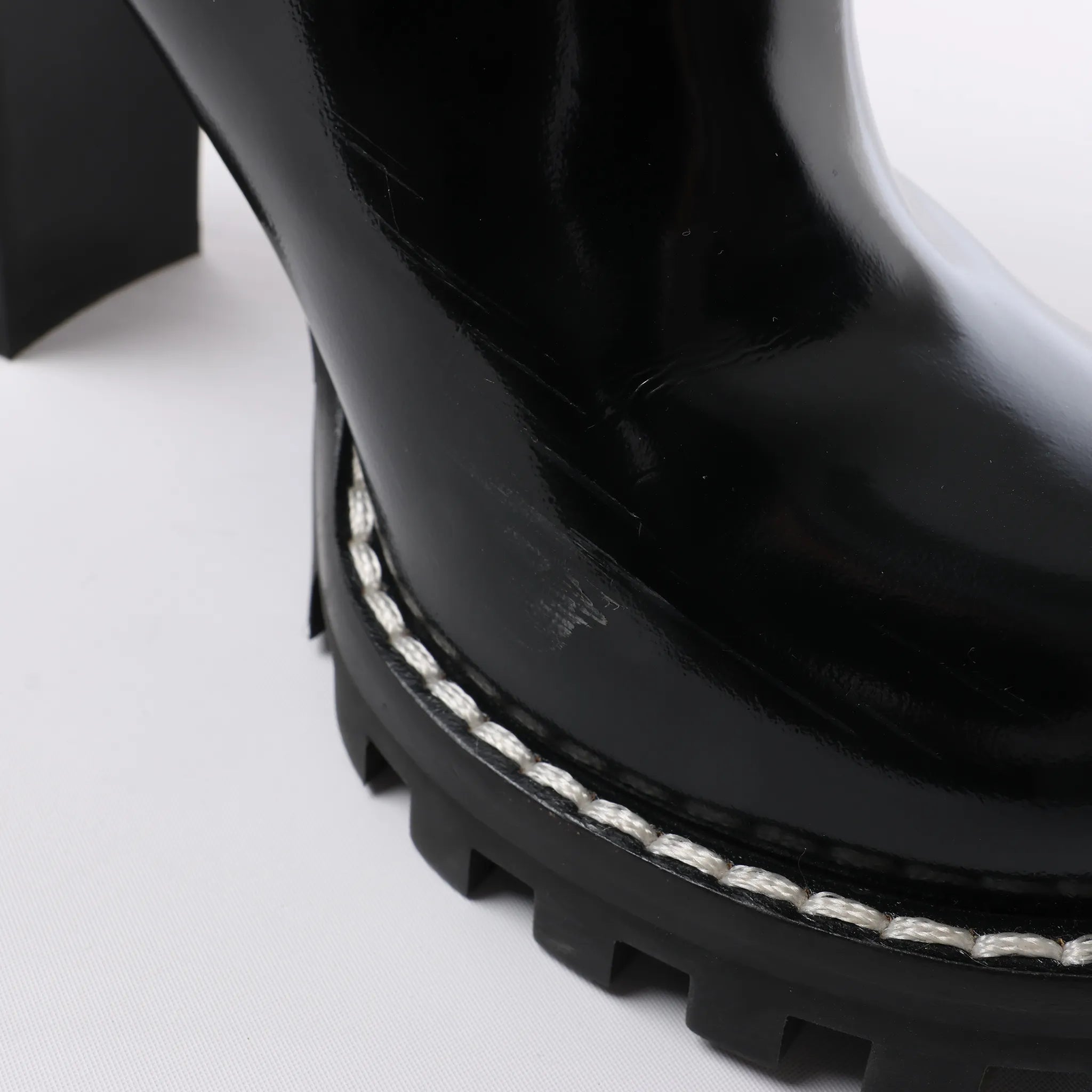 Louis Vuitton Star Trail Line 21 years Monogram Patent Leather Ankle Boots in Black MA0231, Size 38 EU