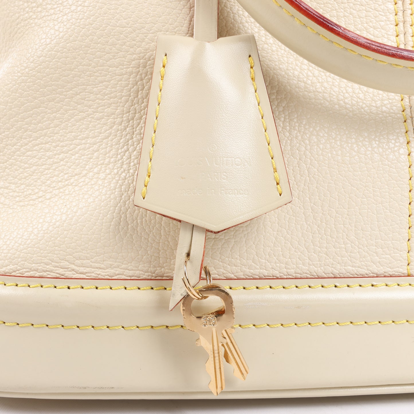 Louis Vuitton Suhali Lockit PM Handbag in Beige M91887