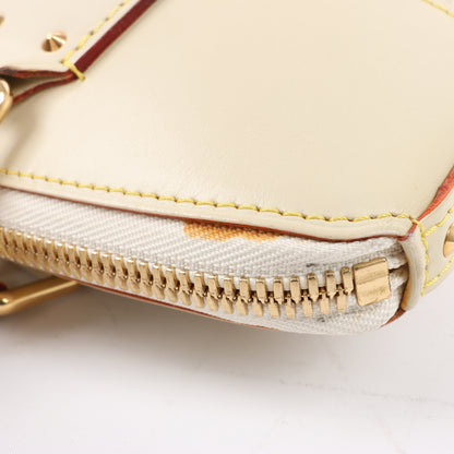 Louis Vuitton Suhali Lockit PM Handbag in Beige M91887