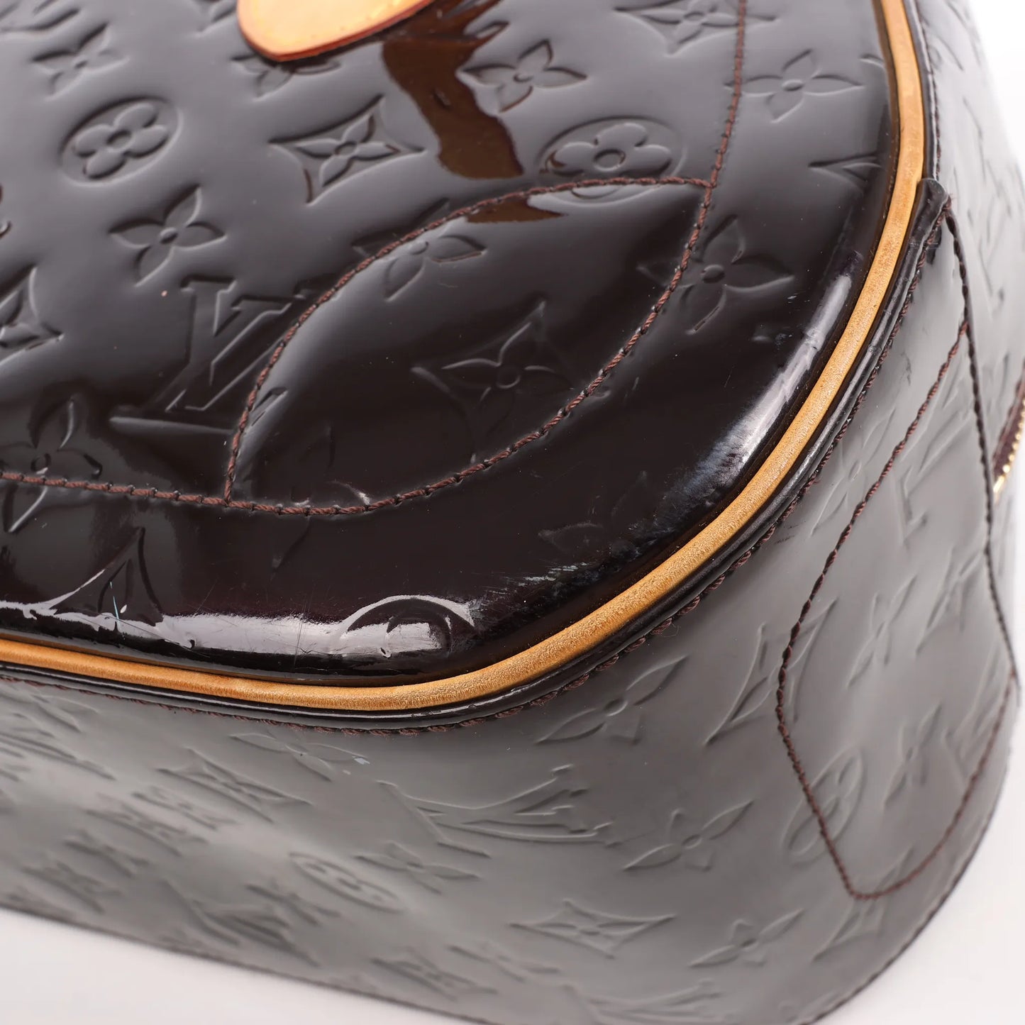 Sac à main Louis Vuitton Summit Drive Vernis en cuir violet M93516