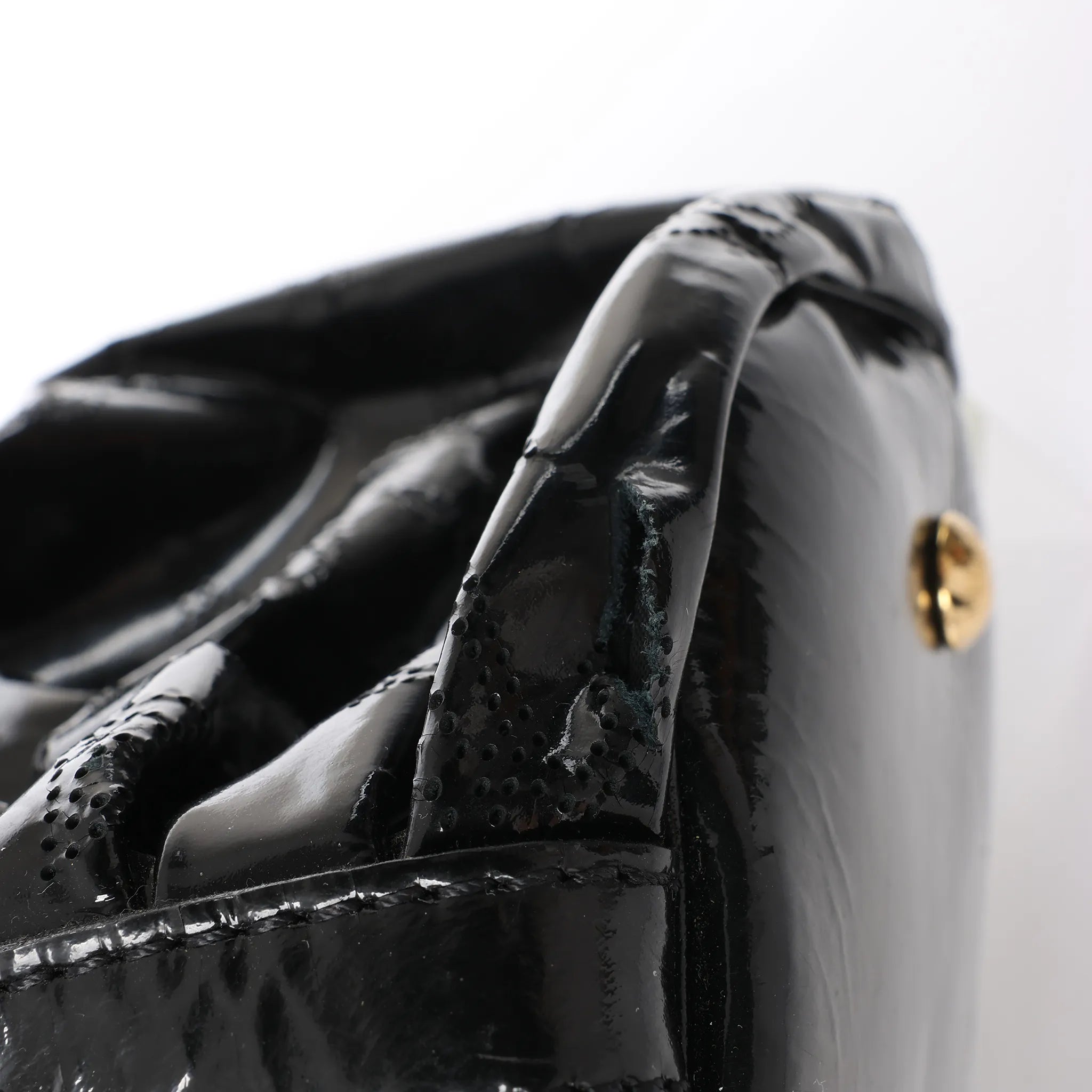 Louis Vuitton Surya XL Monogram Mahina Patent Leather Shoulder Bag in Black M95796