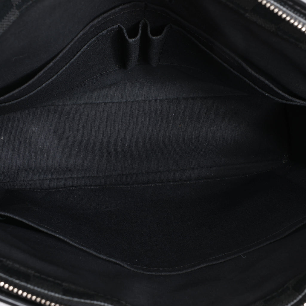 Bolso de mano Louis Vuitton Tadao PM Damier Graphite en negro N41259