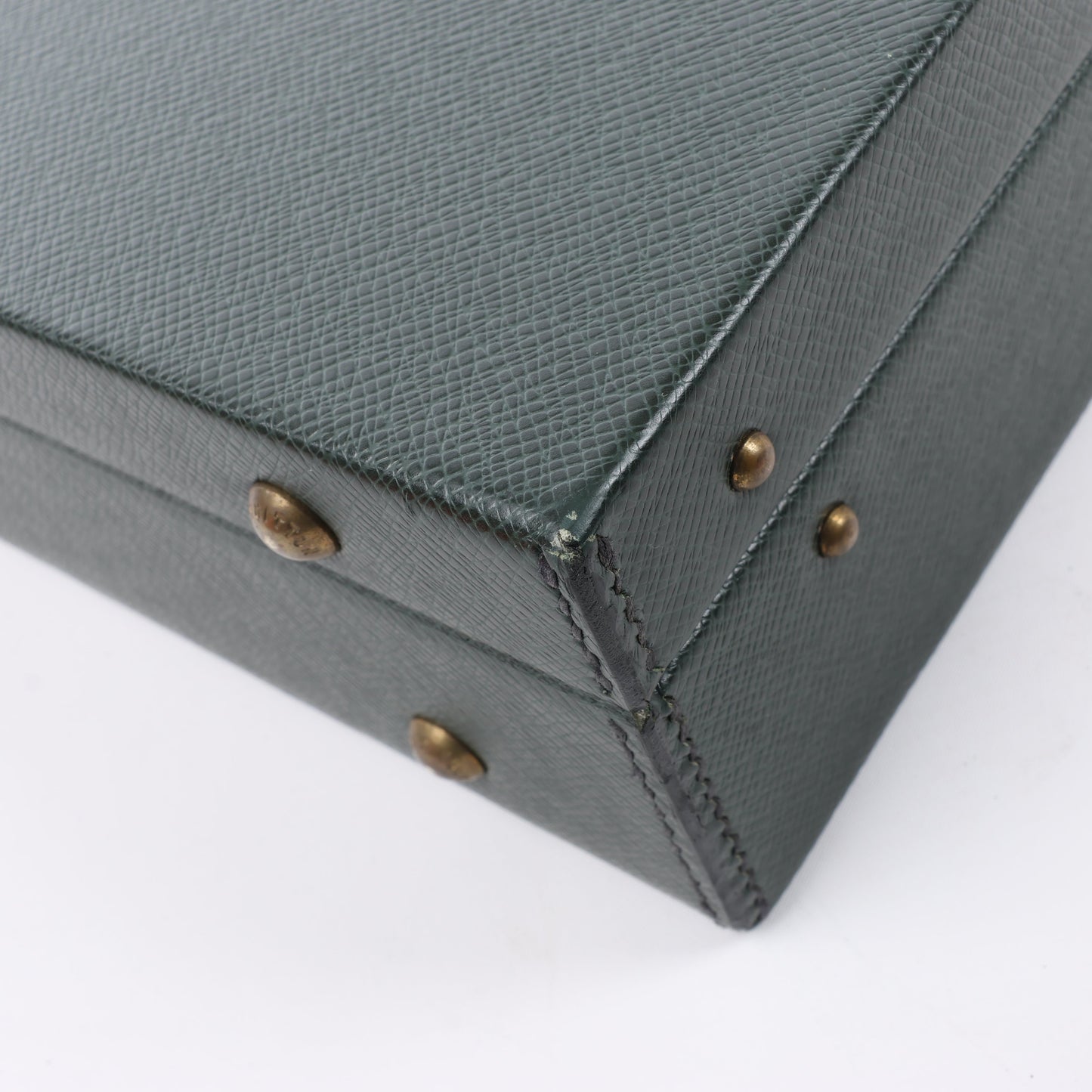 Louis Vuitton Taiga Diplomat Travel Bag in Green M30014