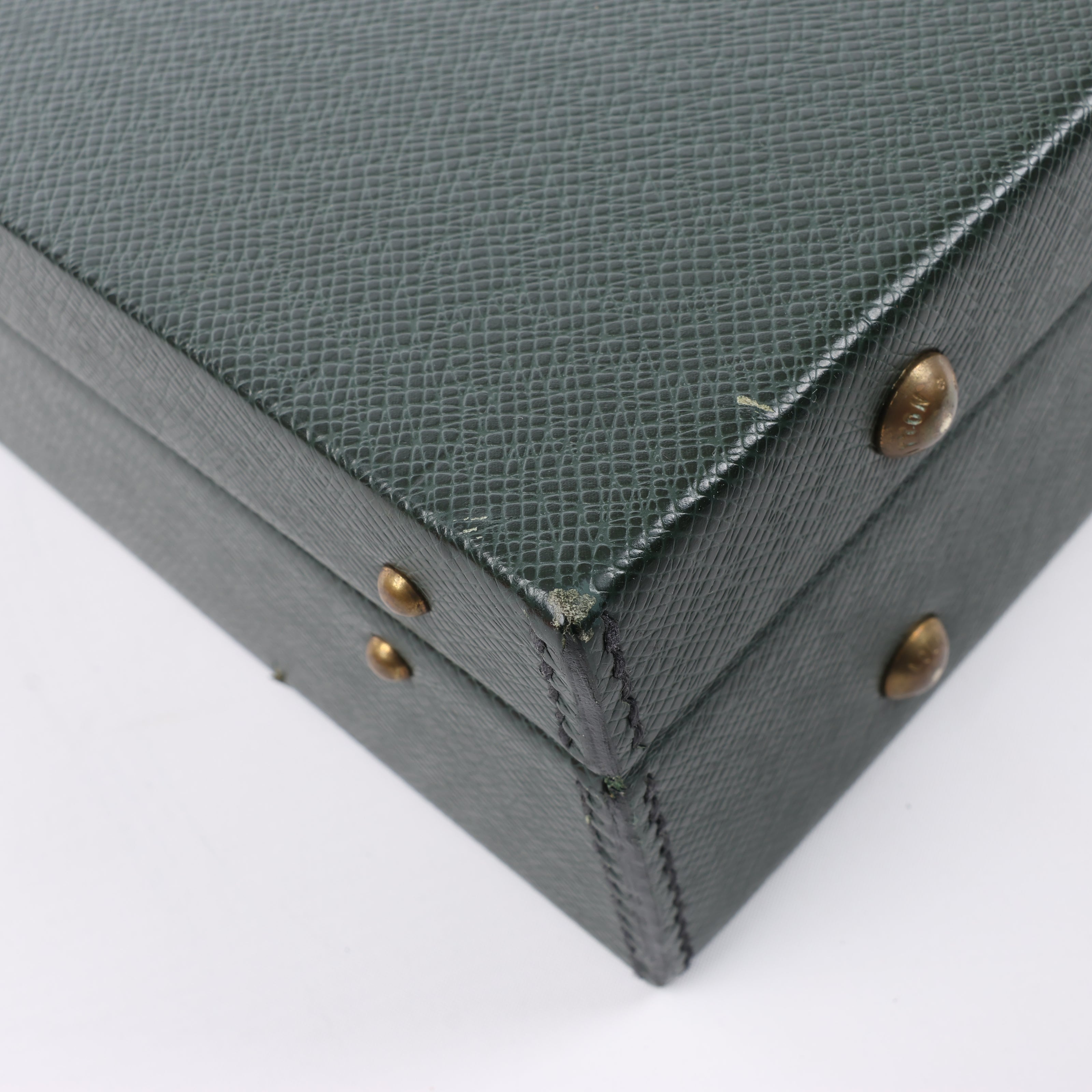Louis Vuitton Taiga Diplomat Travel Bag in Green M30014