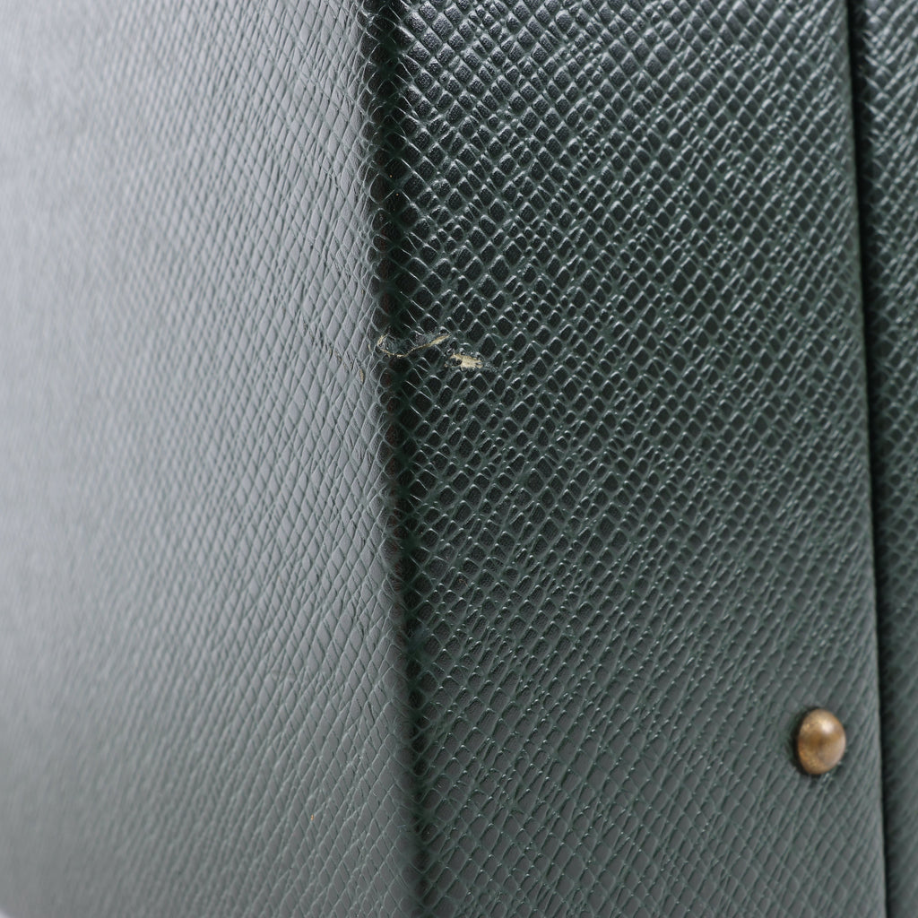 Louis Vuitton Taiga Diplomat Travel Bag in Green M30014