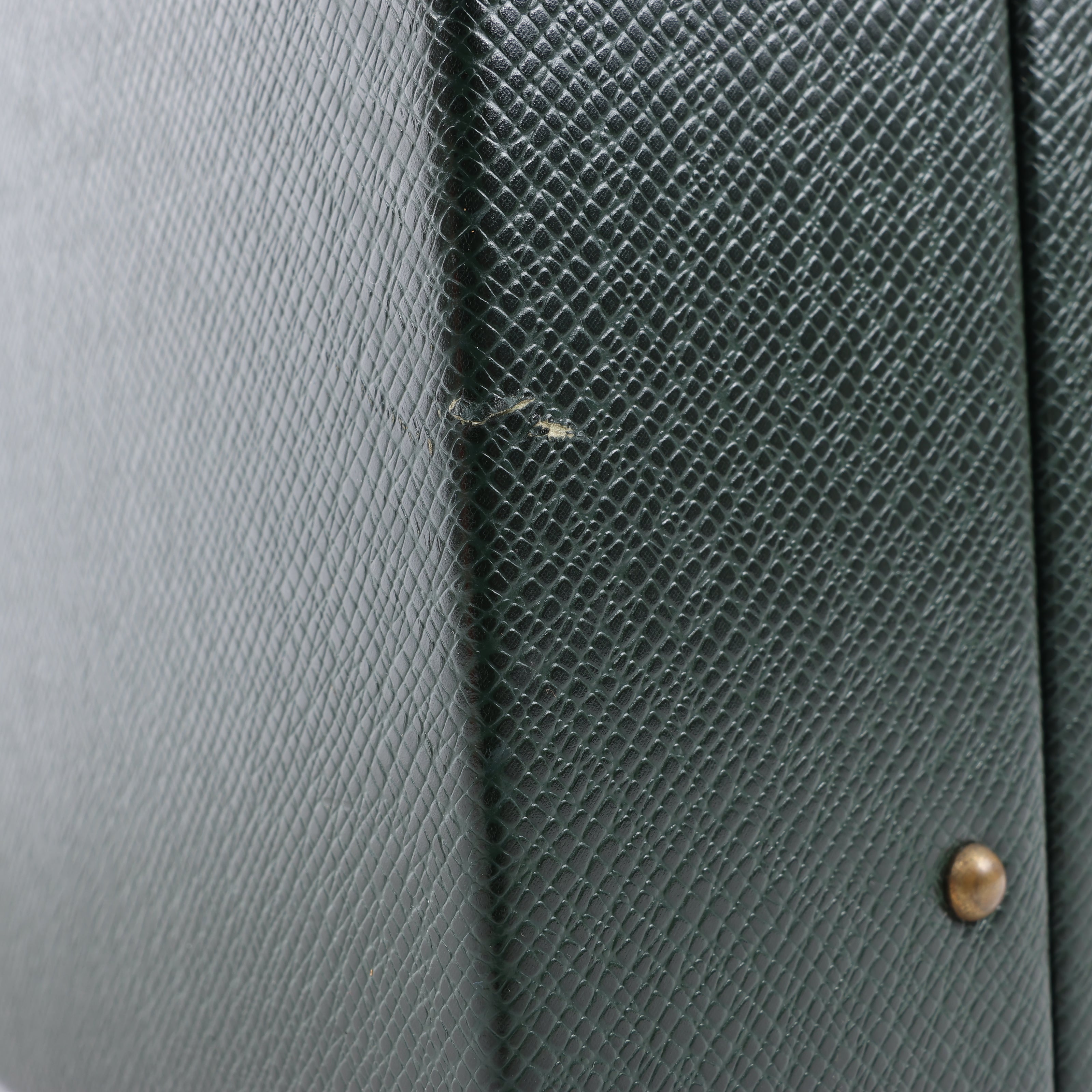 Louis Vuitton Taiga Diplomat Travel Bag in Green M30014