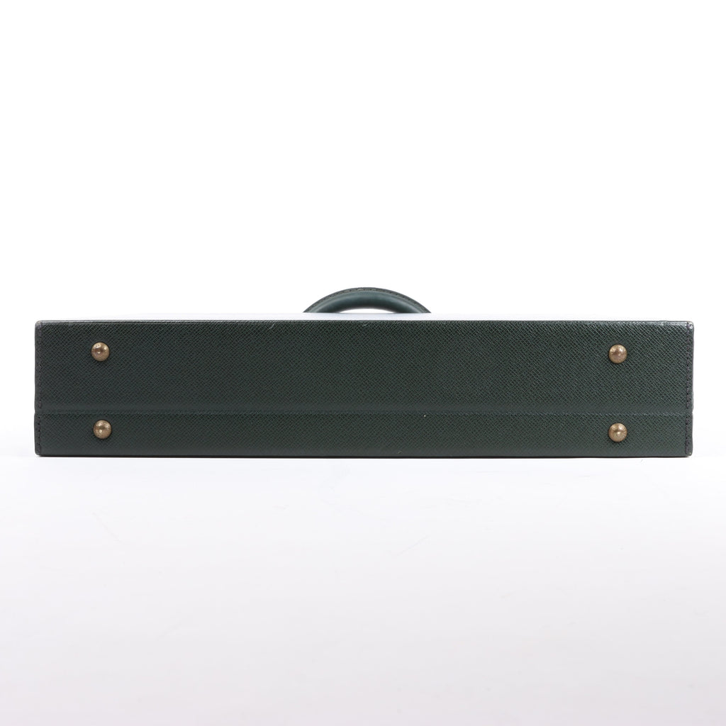 Louis Vuitton Taiga Diplomat Travel Bag in Green M30014