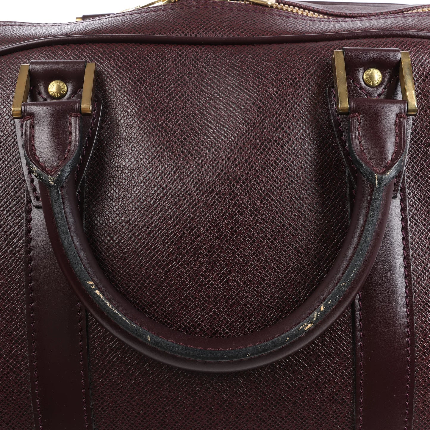 Louis Vuitton Taiga GM Kendall Travel bag in Burgundy