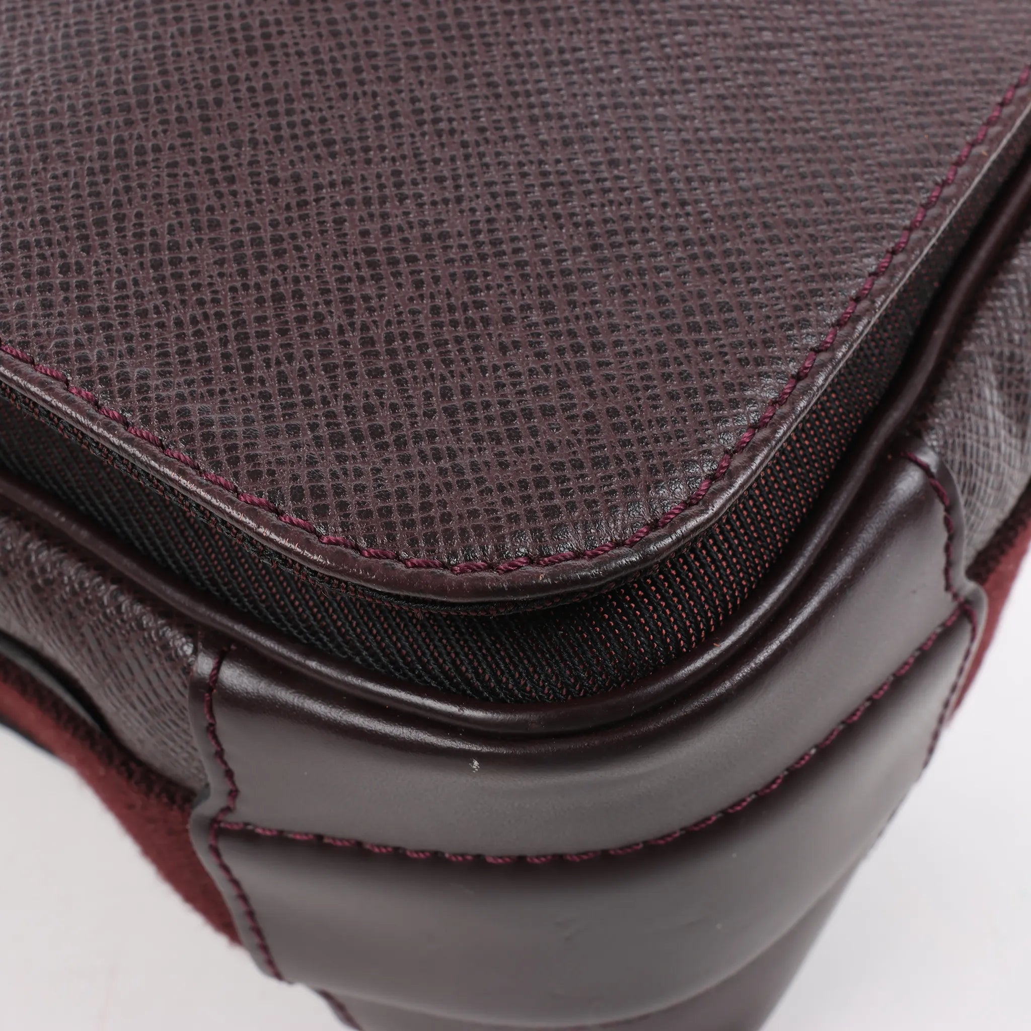 Louis Vuitton Taiga Viktor Shoulder Bag in Burgundy M30146