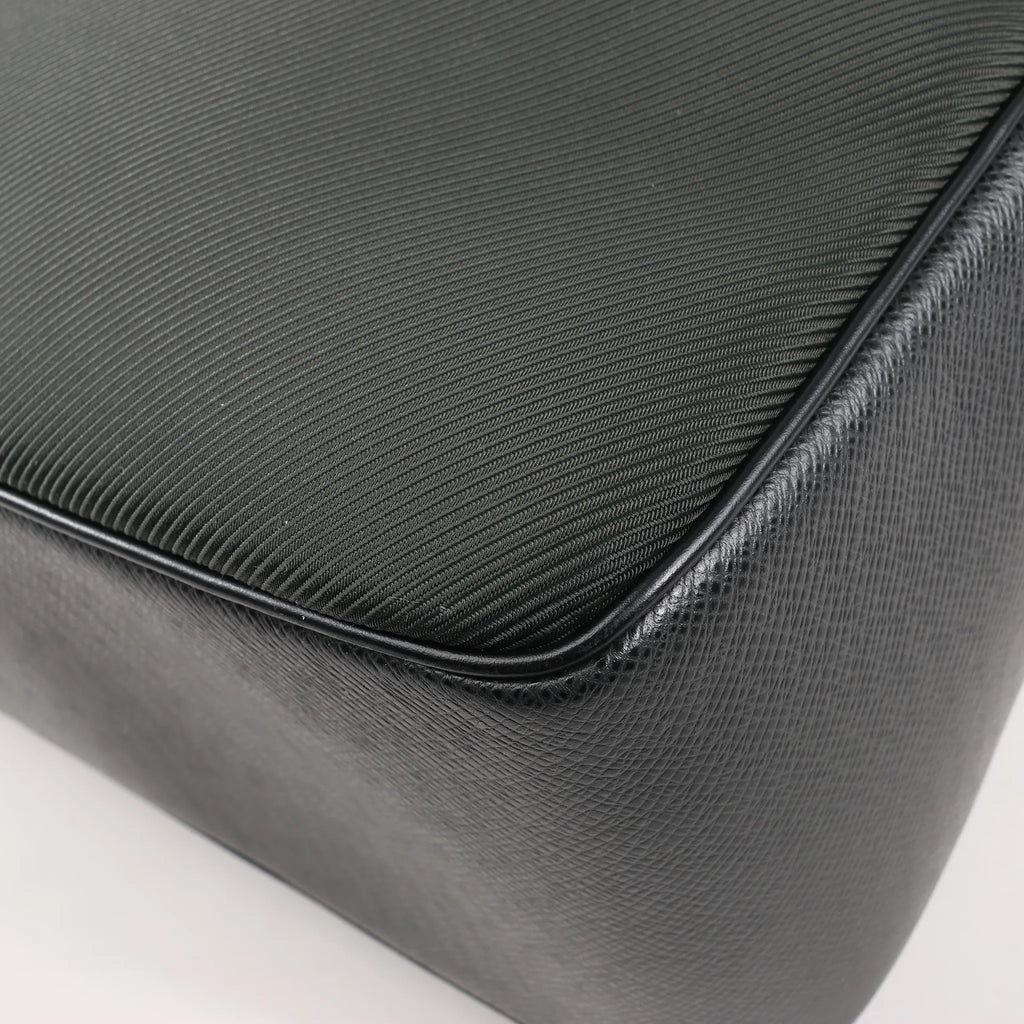 Louis Vuitton Taiga Taimyr Messenger Crossbody Bag in Black M30862