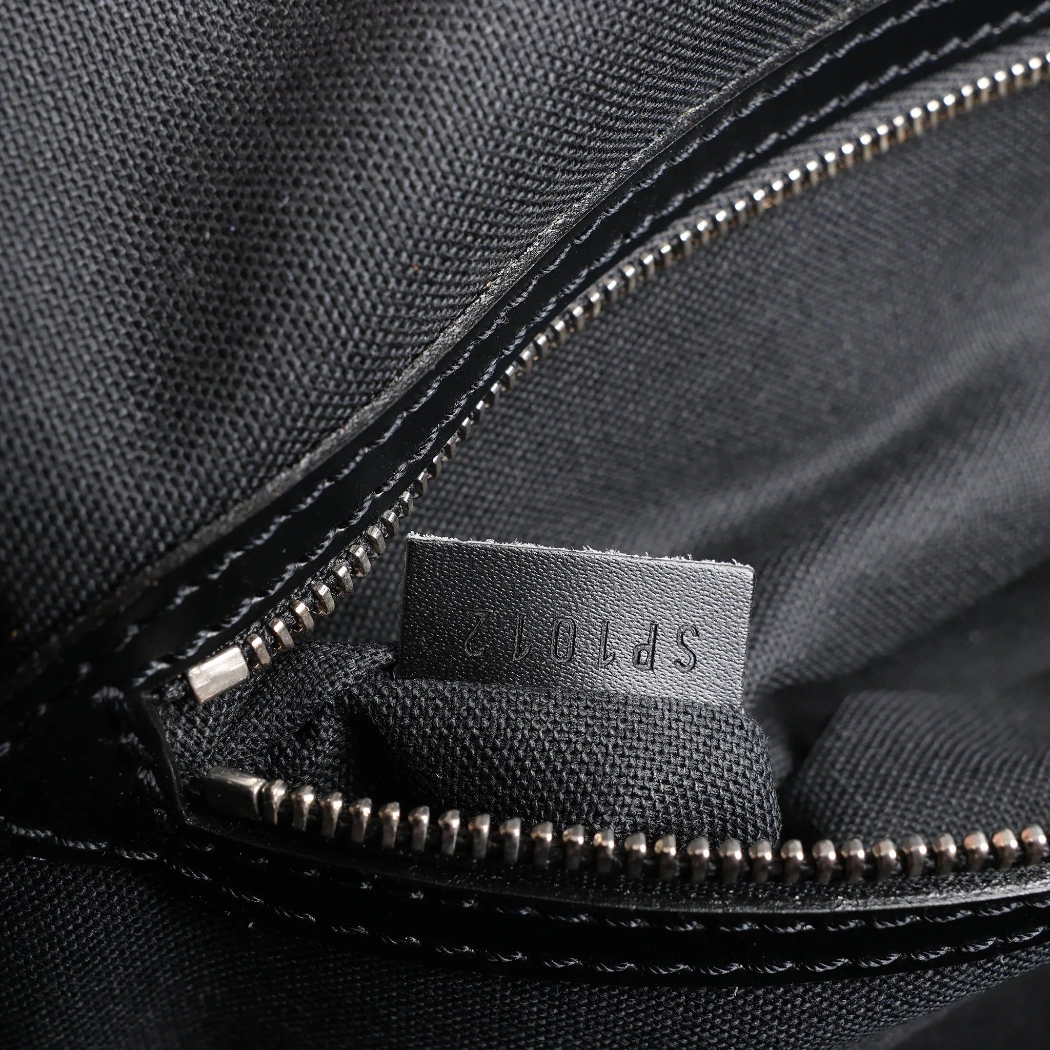 Louis Vuitton Taiga Taimyr Messenger Crossbody Bag in Black M30862