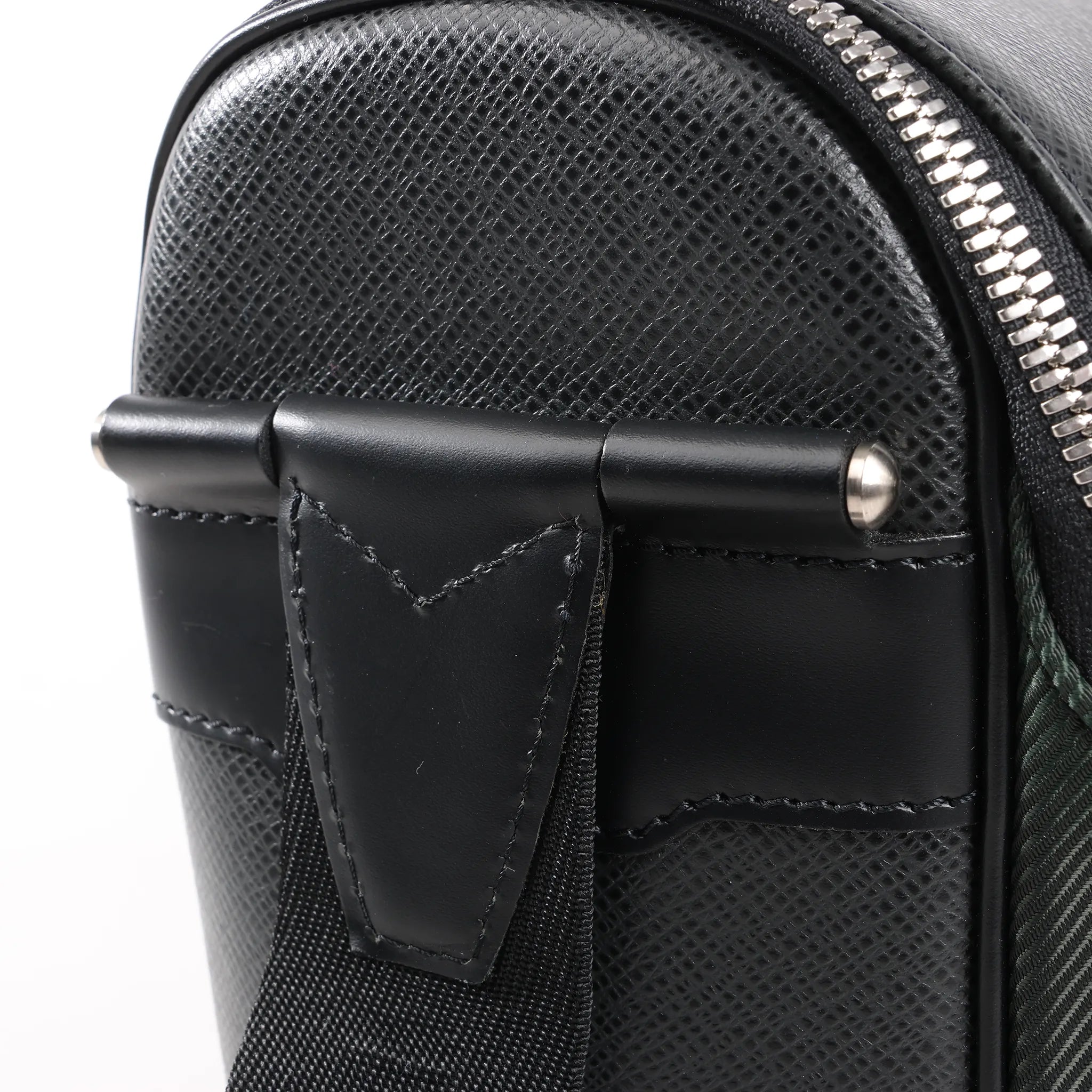 Louis Vuitton Taiga Taimyr Messenger Crossbody Bag in Black M30862