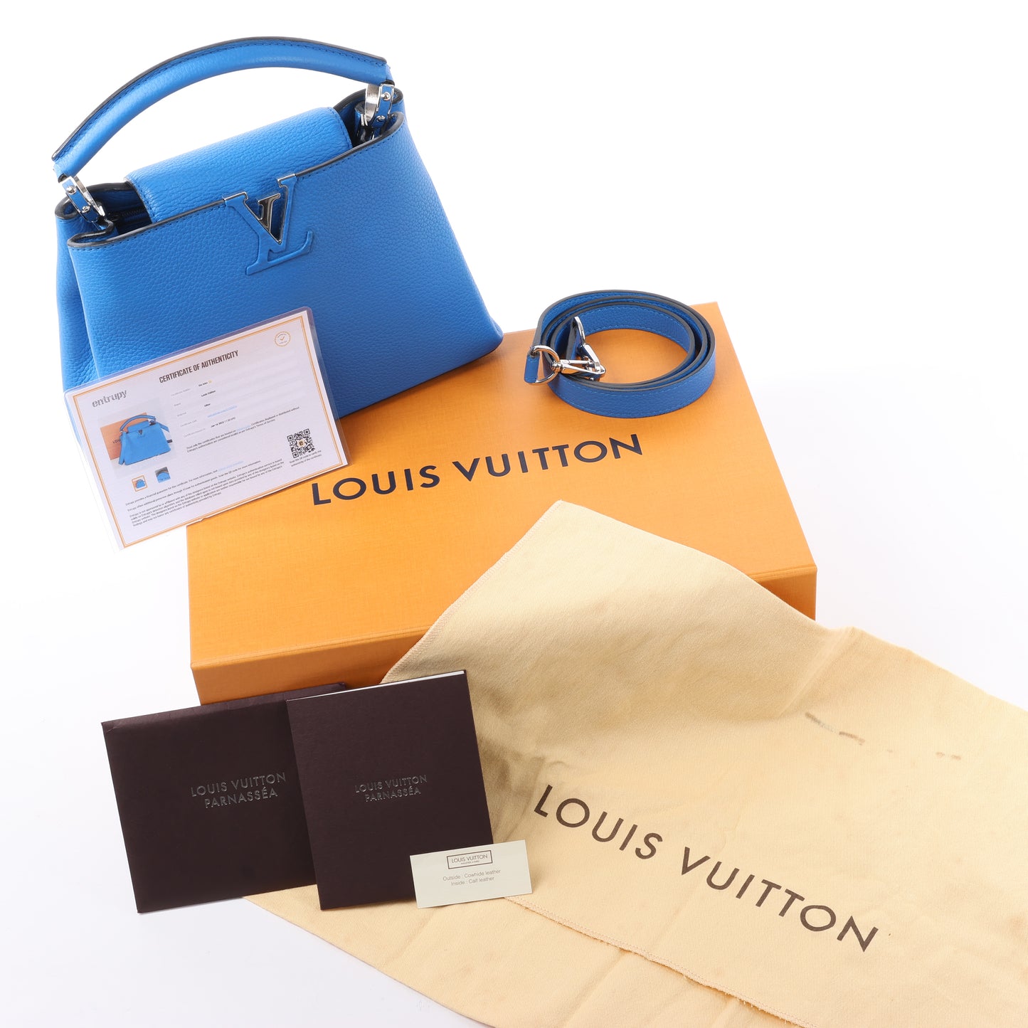 Louis Vuitton Taurillon Capucines BB Handtasche in Blau
