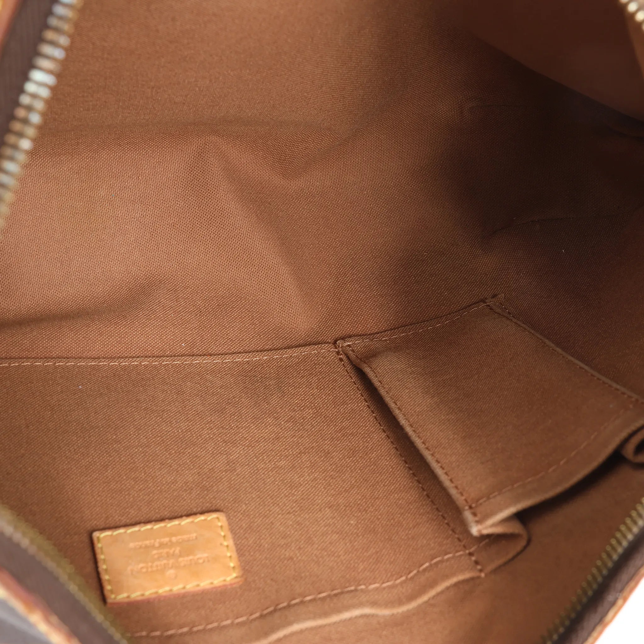 Louis Vuitton Thames GM Monogram Canvas Shoulder Bag in Brown M56383