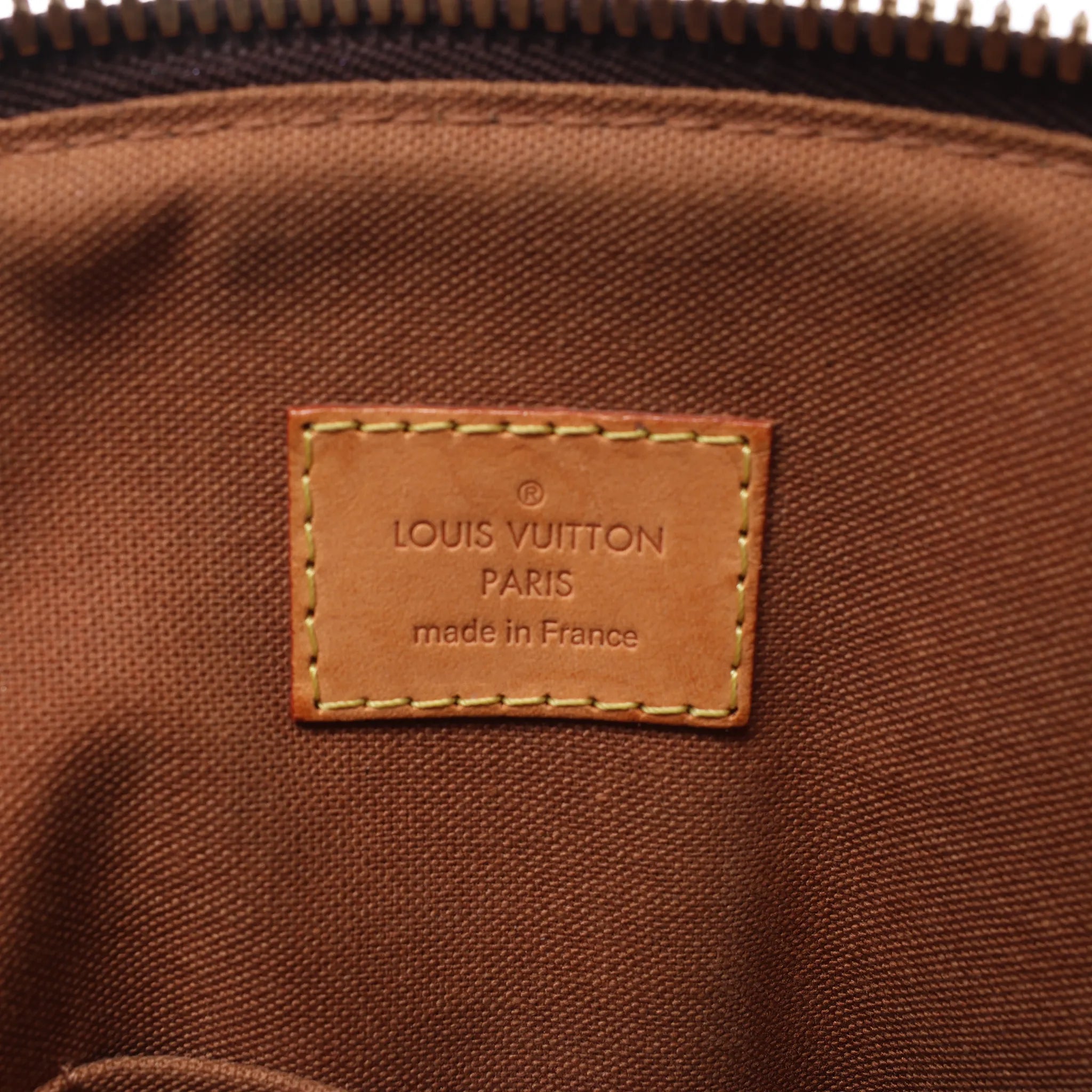Louis Vuitton Tivoli GM Monogram Canvas Handbag in Brown M40144