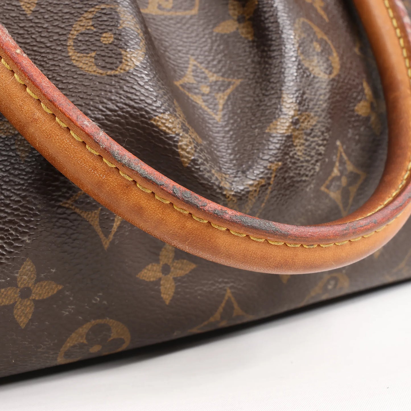 Louis Vuitton Monogram Canvas Tivoli PM Handbag in Brown M40143