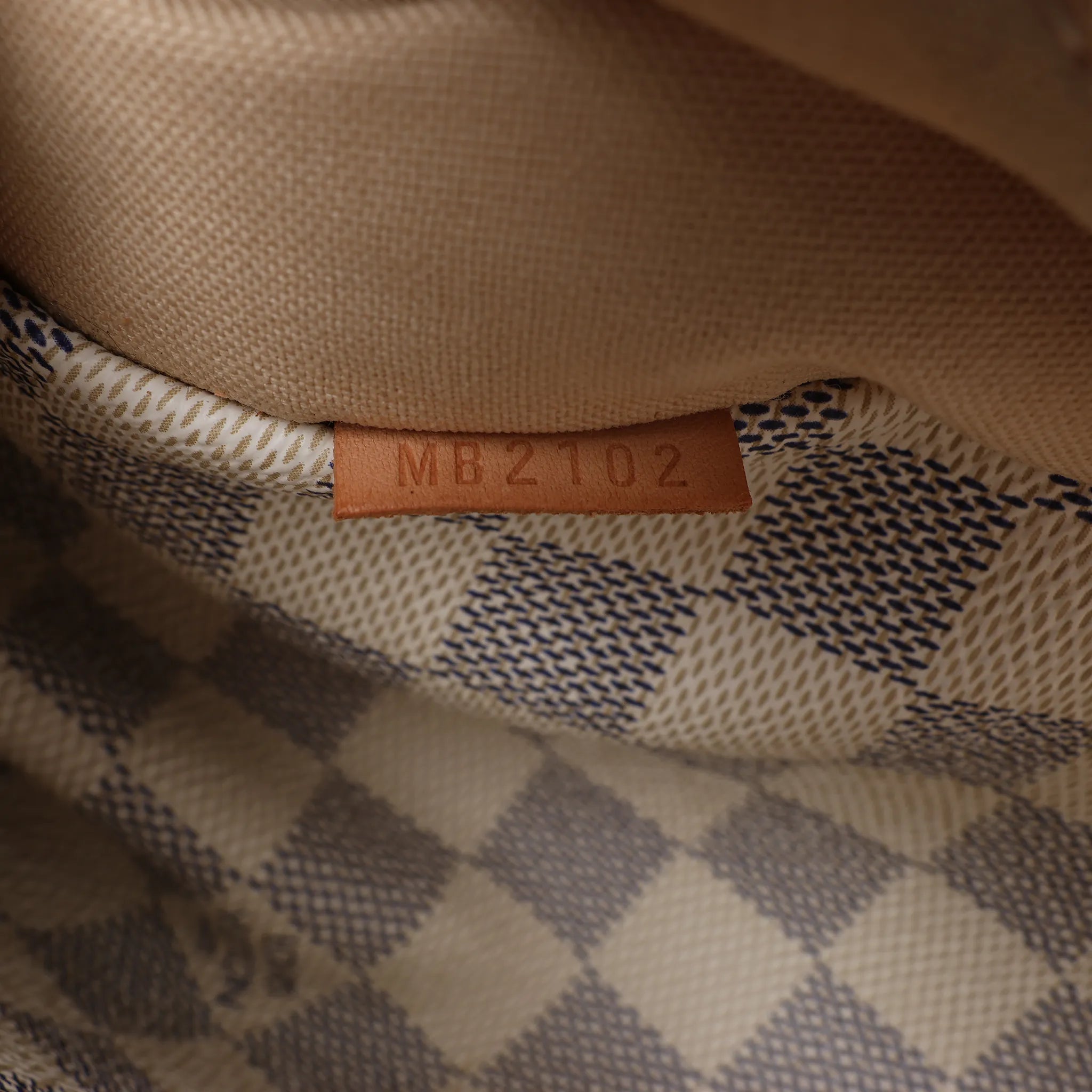 Louis Vuitton Totally MM Damier Azur Shoulder Bag in Beige N51262