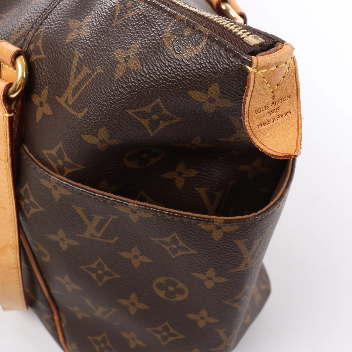 Louis Vuitton Totally MM Monogram Shoulder Bag in Brown M41015
