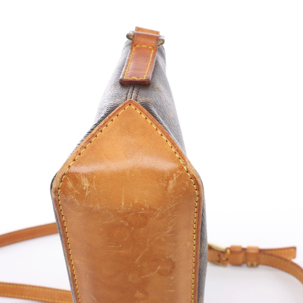 Louis Vuitton Trotteur Monogram Canvas Crossbody Bag in Brown M51240