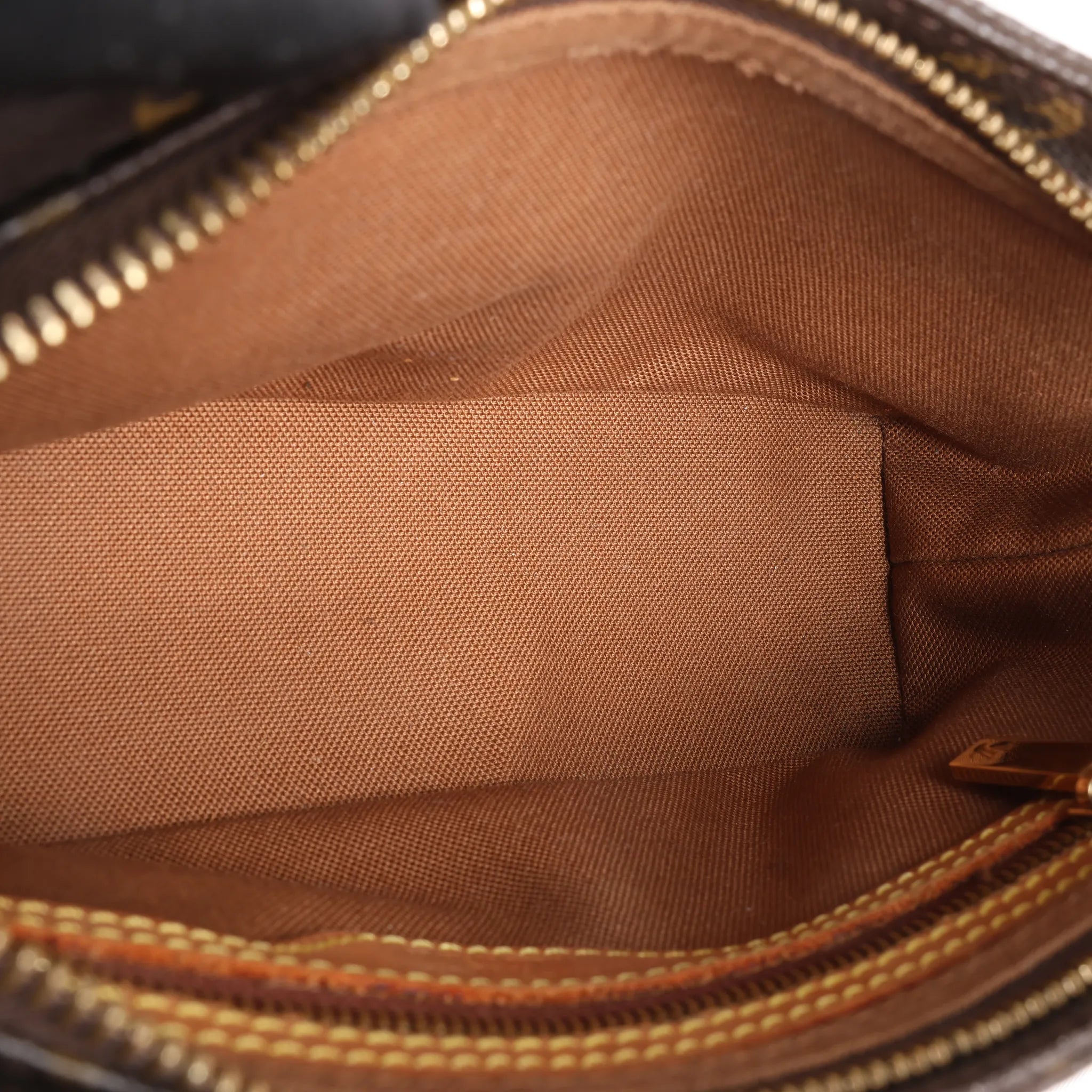 Louis Vuitton Trotteur Monogram Canvas Crossbody Bag in Brown M51240