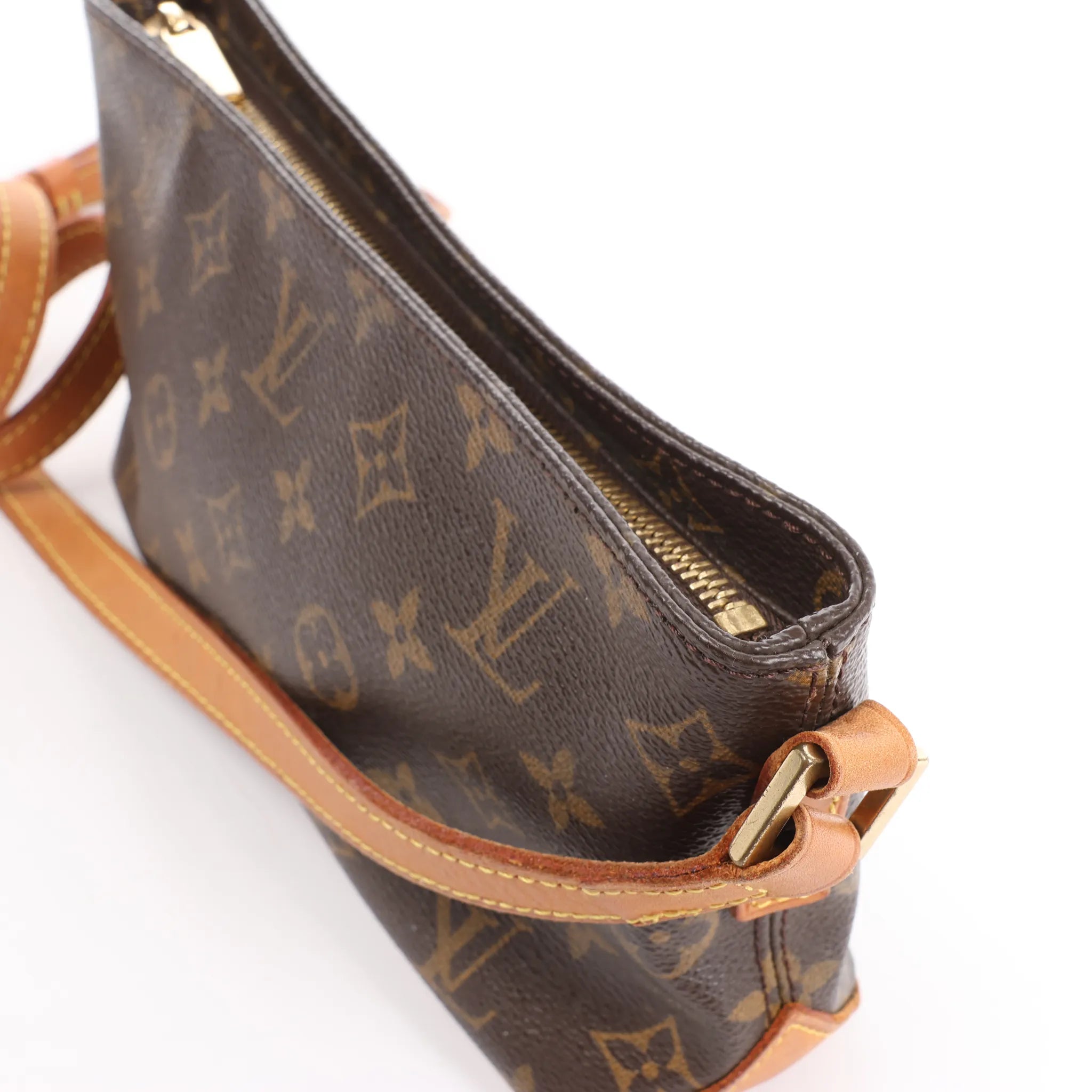 Louis Vuitton Trotteur Monogram Canvas Crossbody Bag in Brown M51240