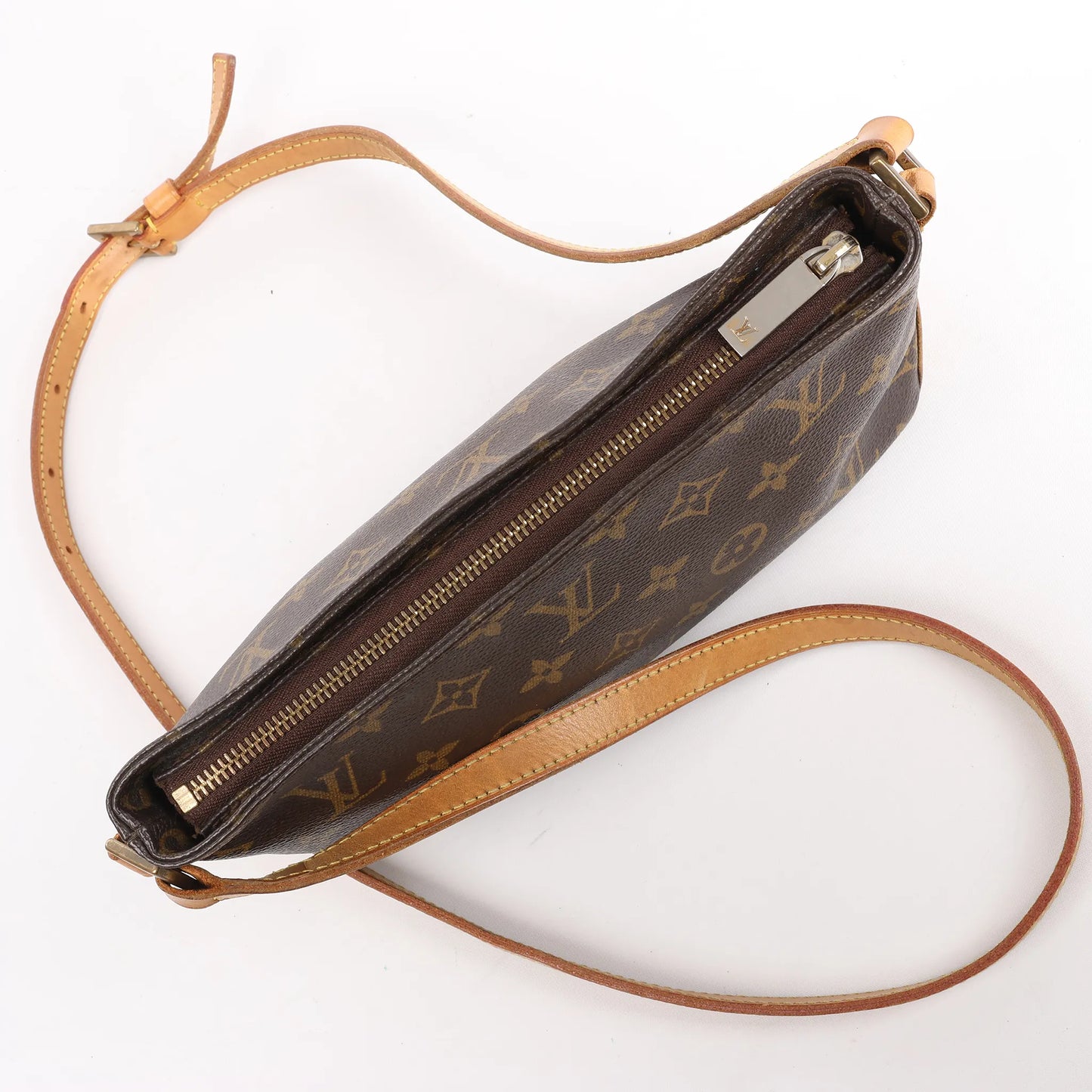 Louis Vuitton Monogram Canvas Trotteur Shoulder Bag M51240