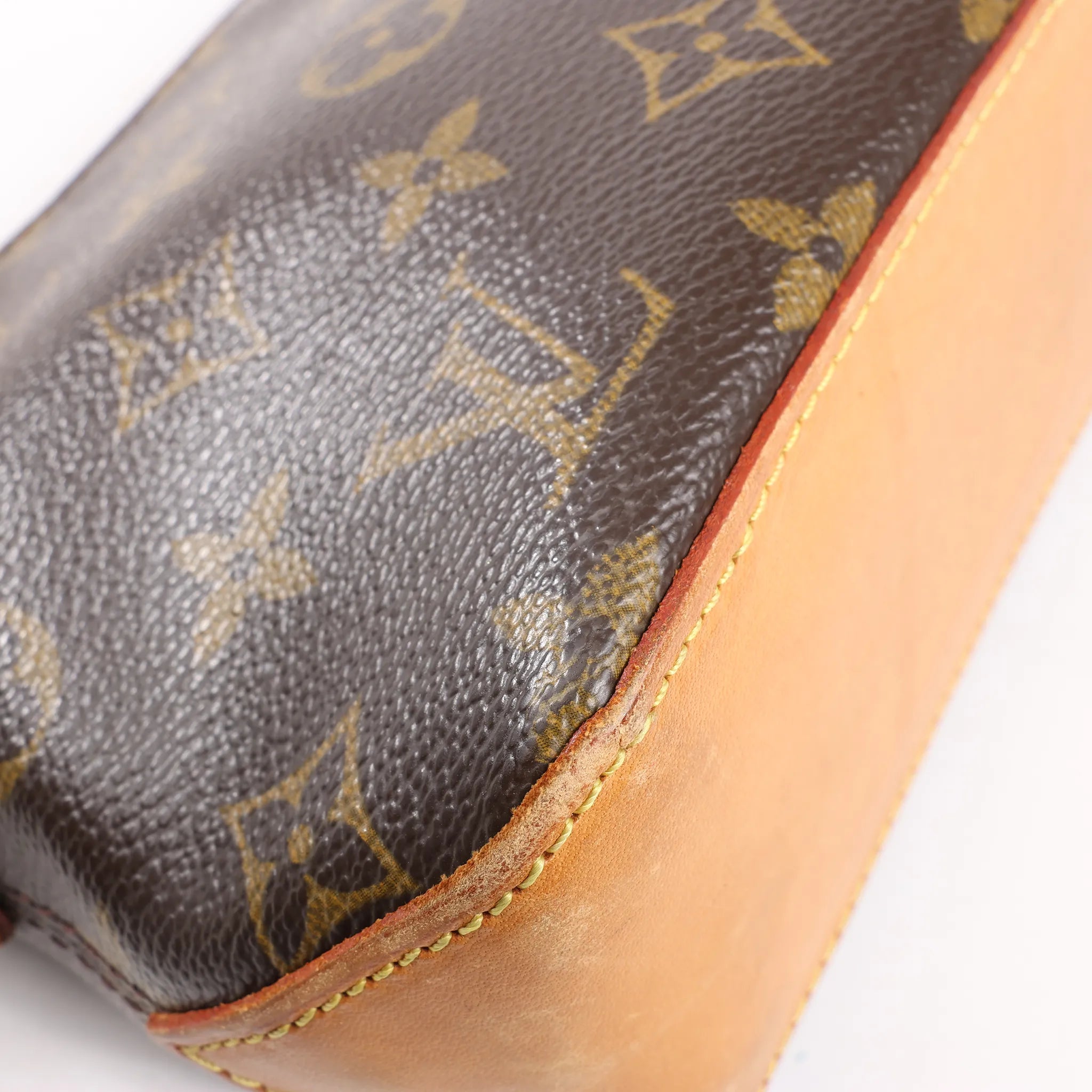 Louis Vuitton Monogram Canvas Trotteur Shoulder Bag in Brown M51240