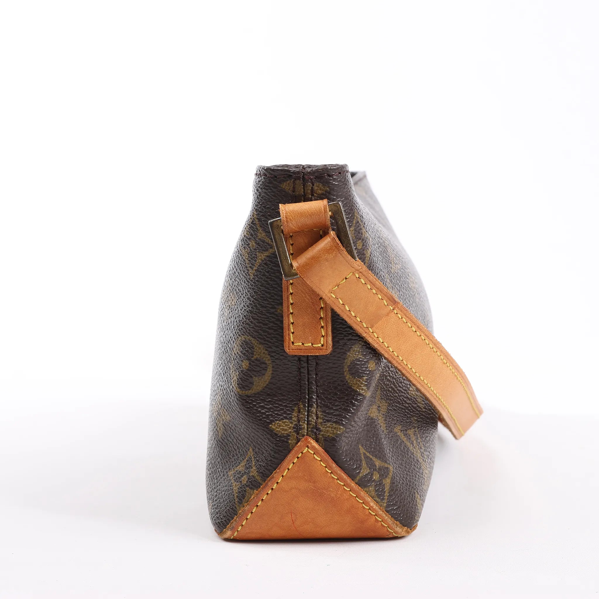Louis Vuitton Monogram Canvas Trotteur Shoulder Bag M51240