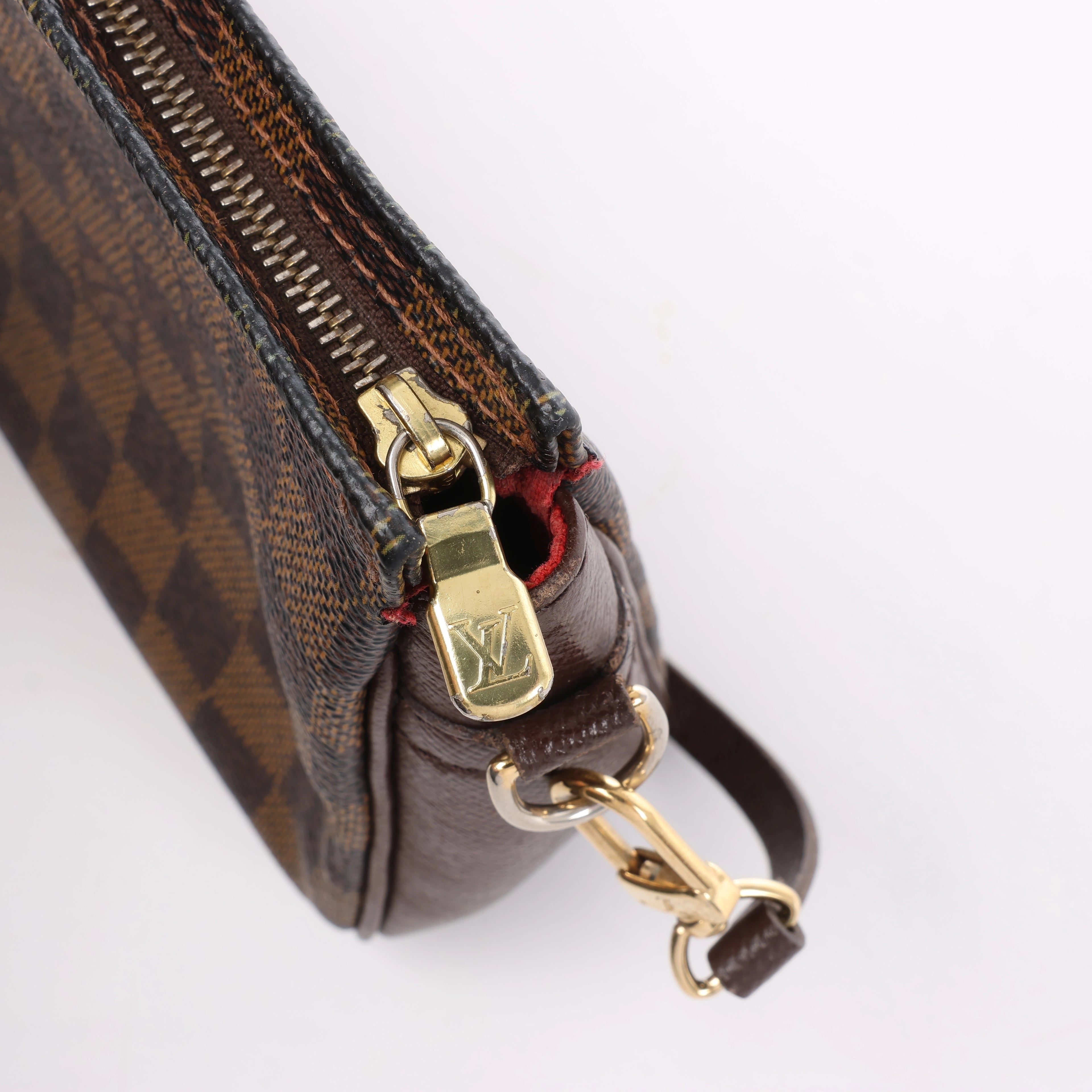 Louis Vuitton Truth Makeup Damier Ebene Handbag in Brown N51982