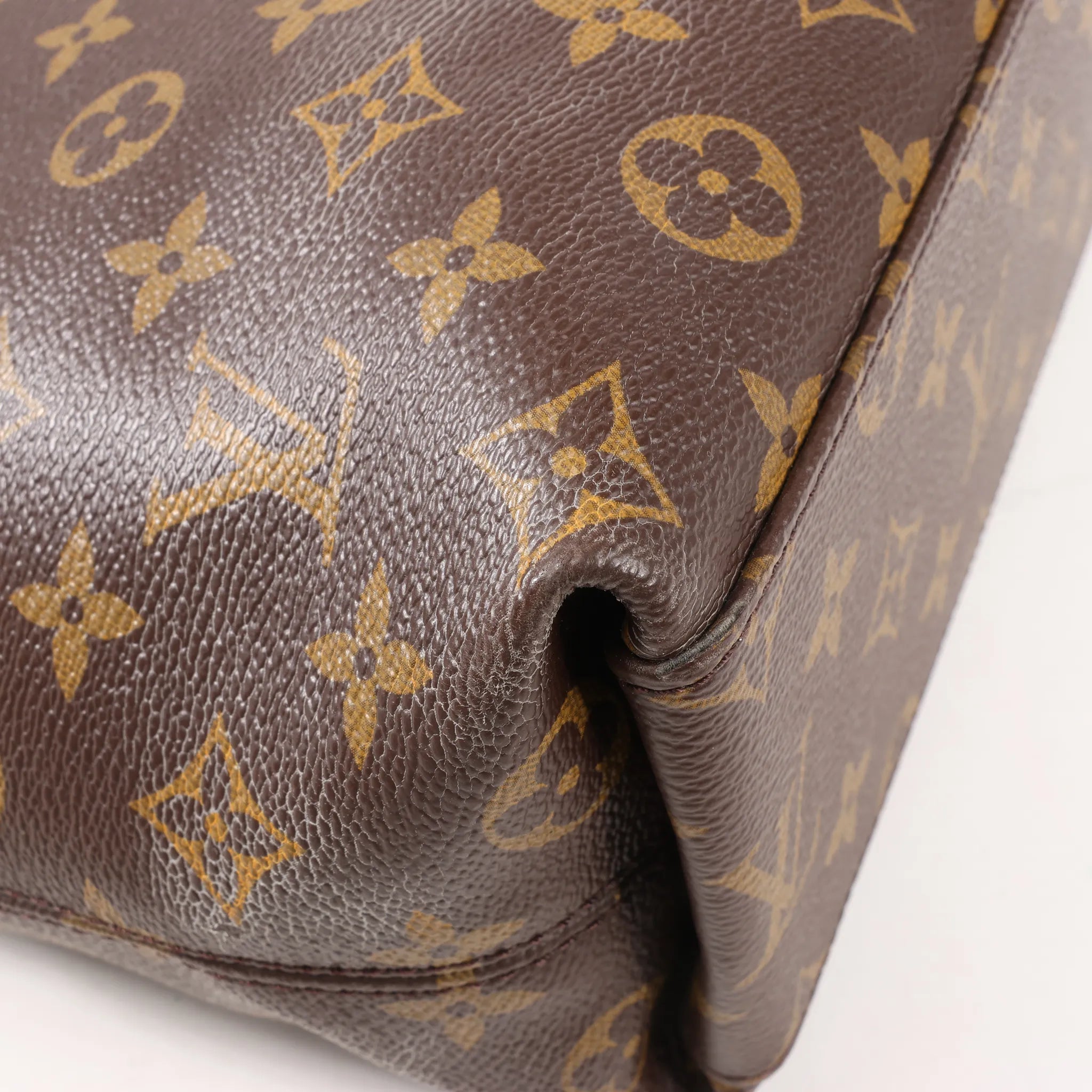 Louis Vuitton Monogram Tuileries Besace 2Way Handbag in Brown x Red M43157