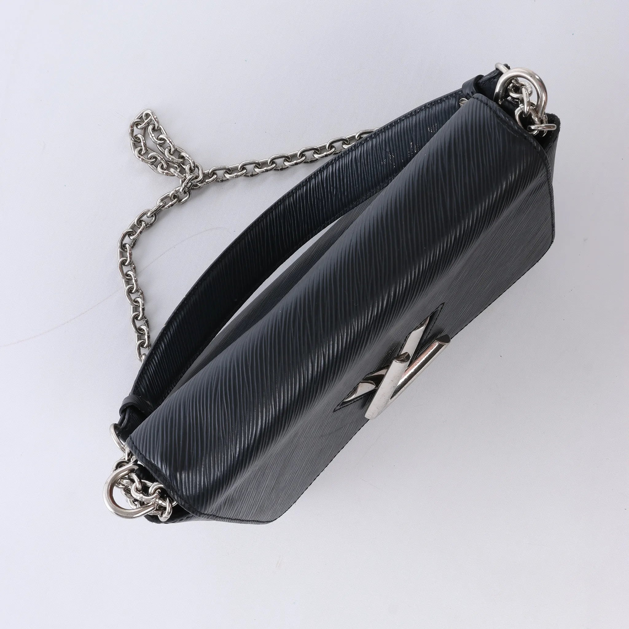 Louis Vuitton Twist MM Epi Leather Crossbody Bag in Black M50282