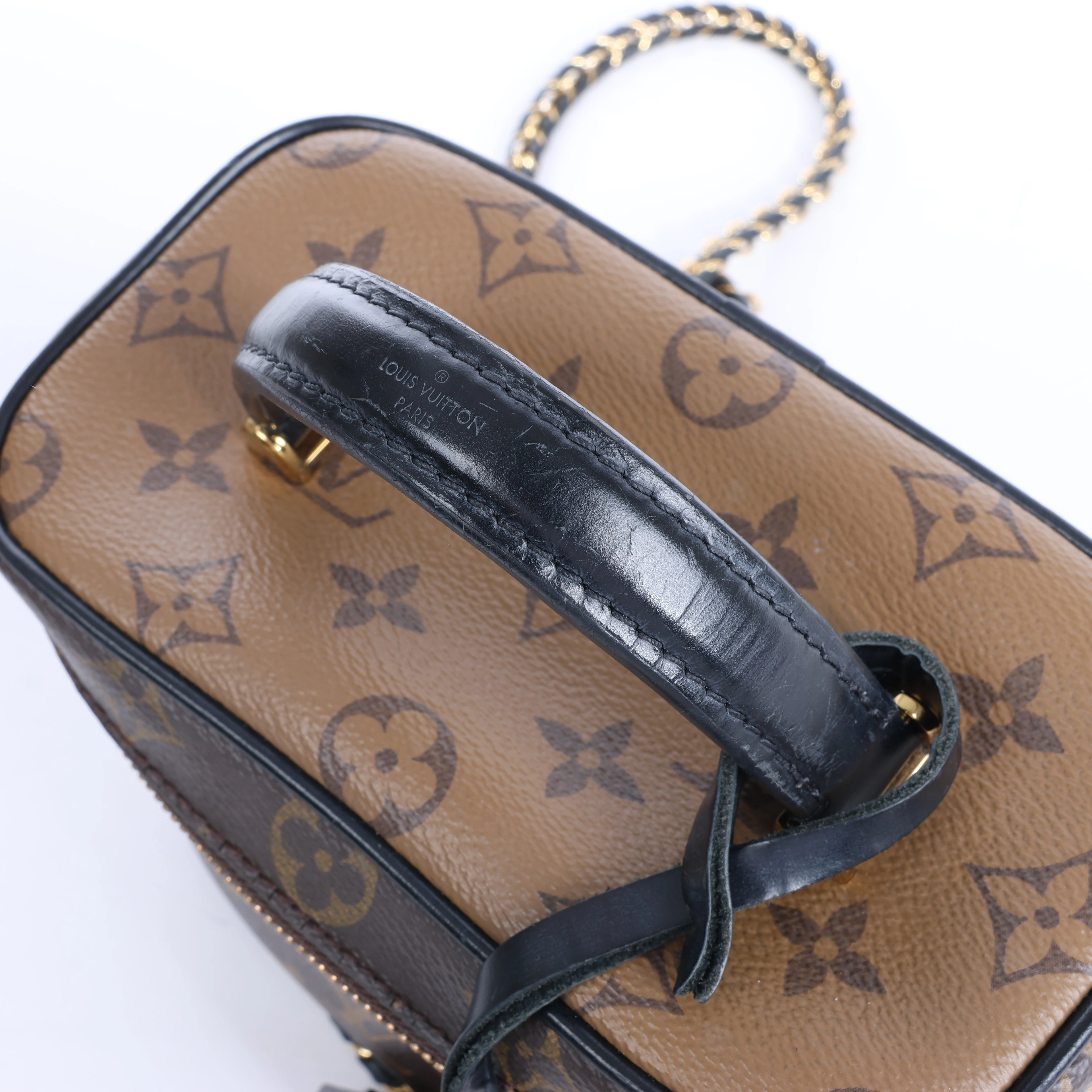 Bolso bandolera Louis Vuitton Utility Monogram en marrón M80446