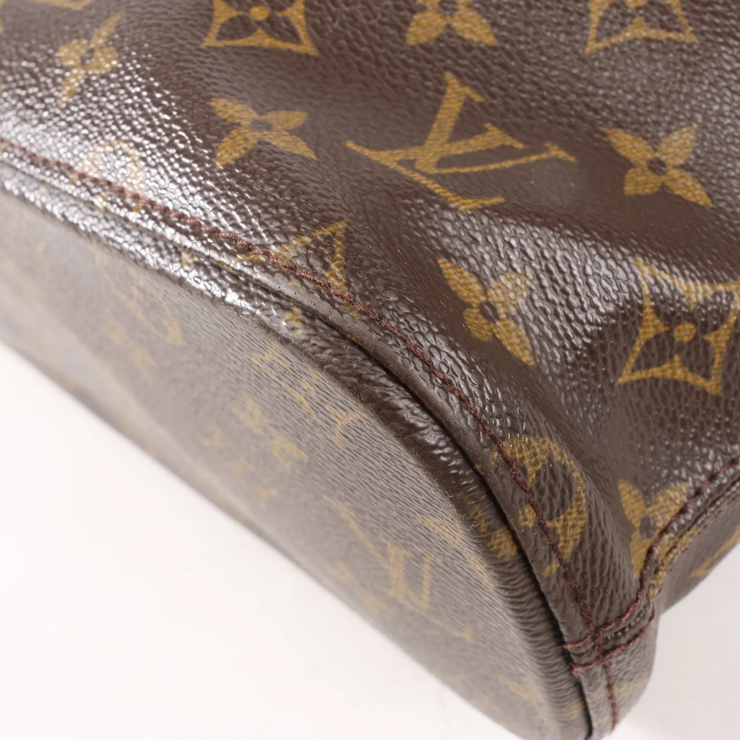 Louis Vuitton Monogram Vavin GM Shoulder Bag in Brown M51170