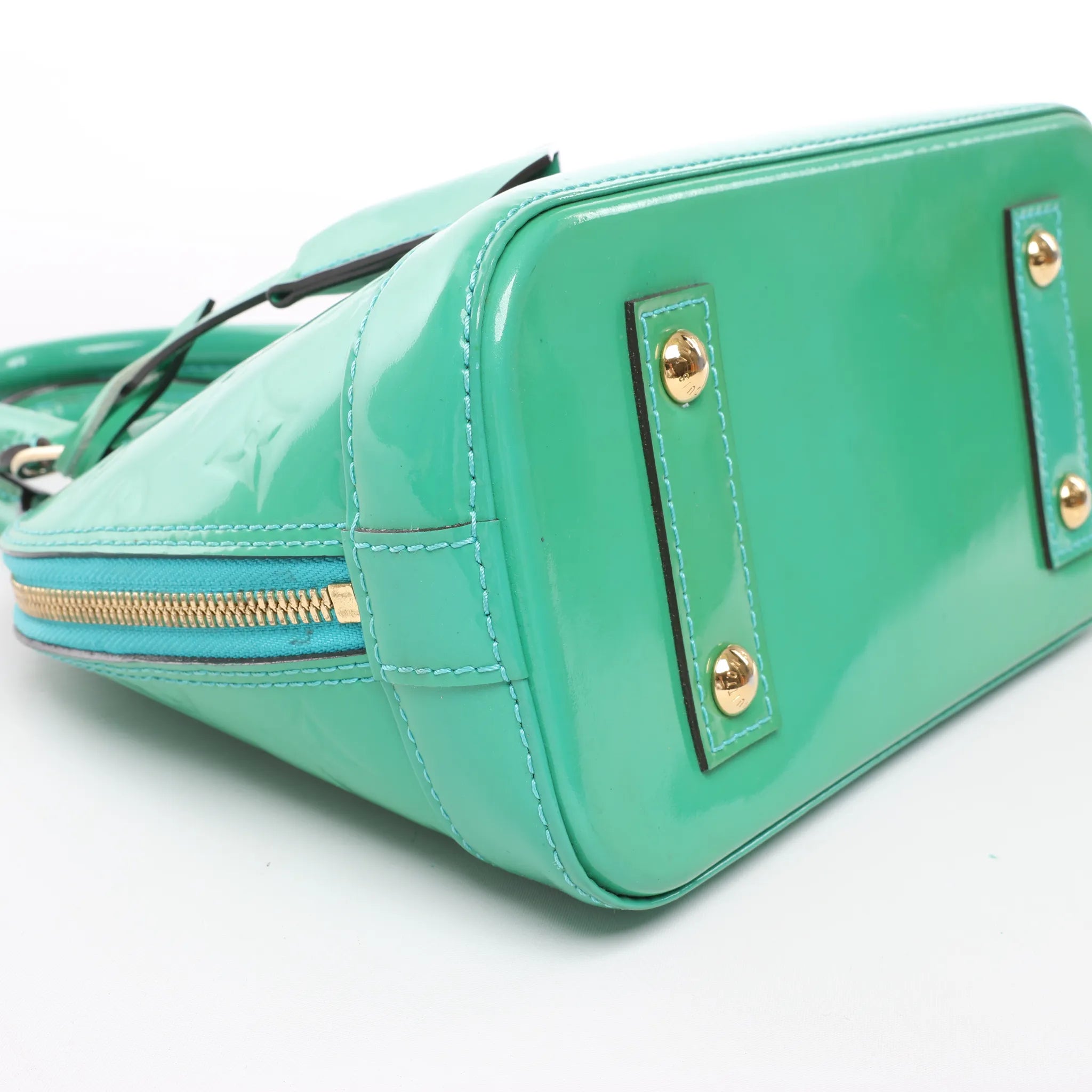 Louis Vuitton Monogram Vernis Alma BB Handbag in Green M90302