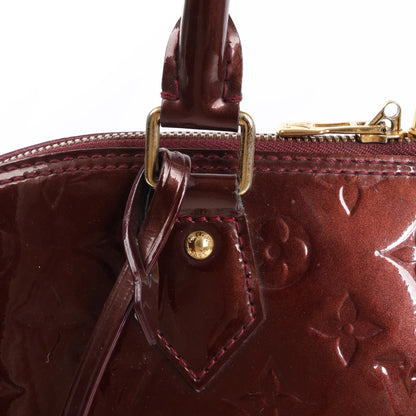 Louis Vuitton Vernis Alma GM Handbag in Burgundy M91687
