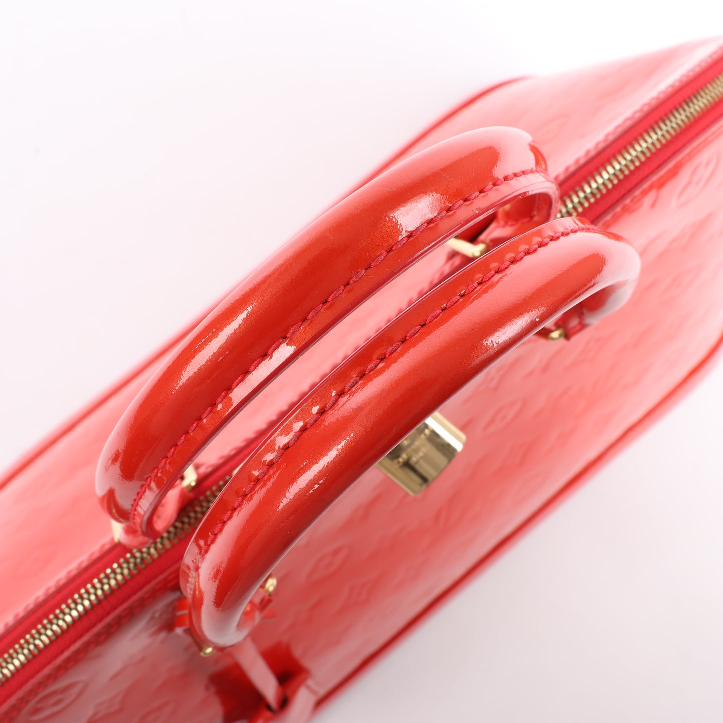 Louis Vuitton Vernis Alma GM Handbag in Red M91693