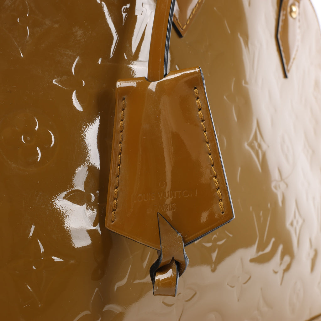 Louis Vuitton Vernis Alma Handbag in Olive M91582