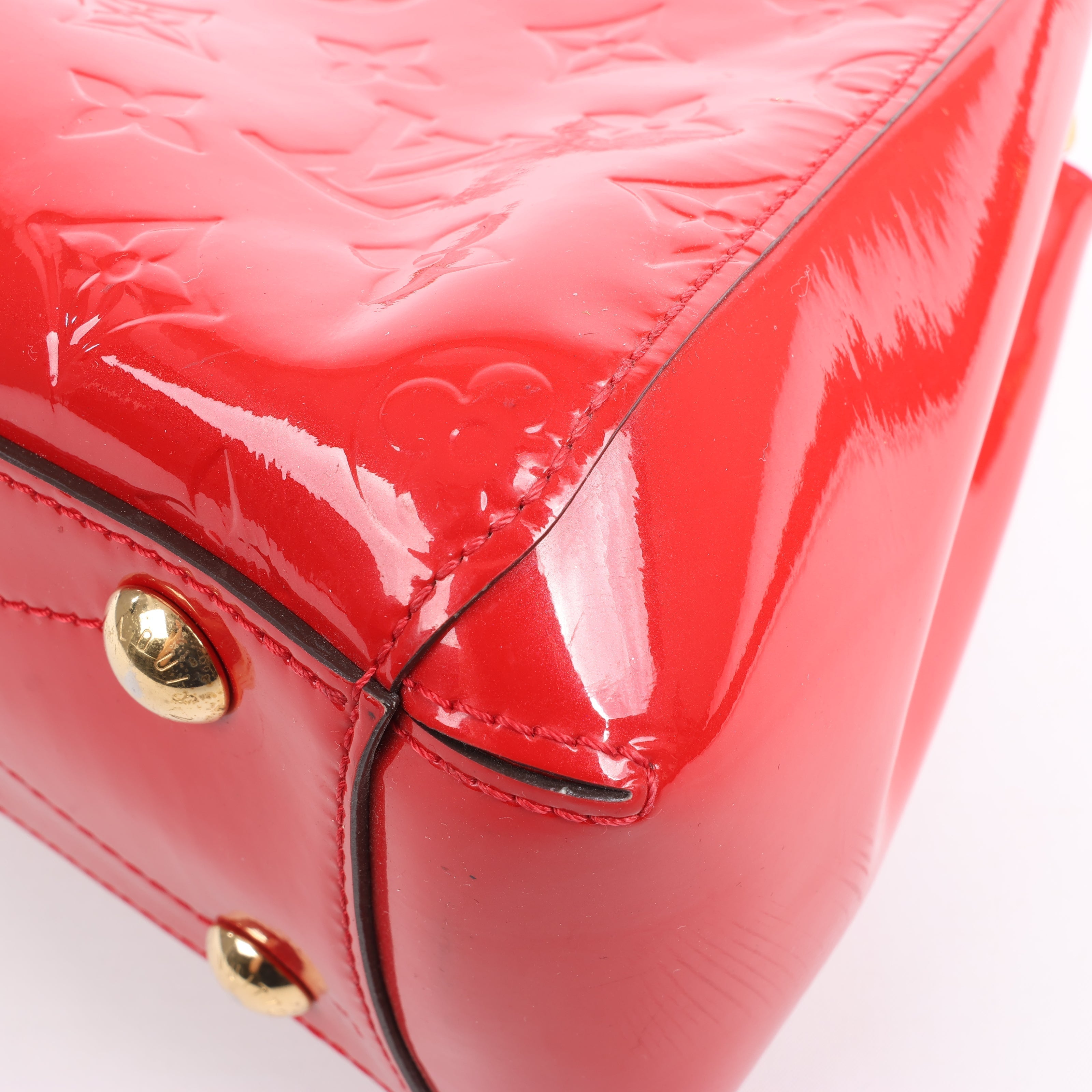 Louis Vuitton Vernis Montaigne BB Handbag in Red M50170