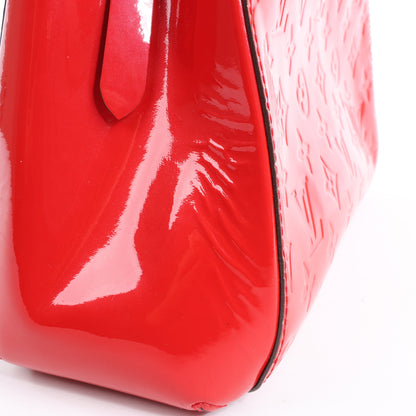 Louis Vuitton Vernis Montaigne BB Handbag in Red M50170