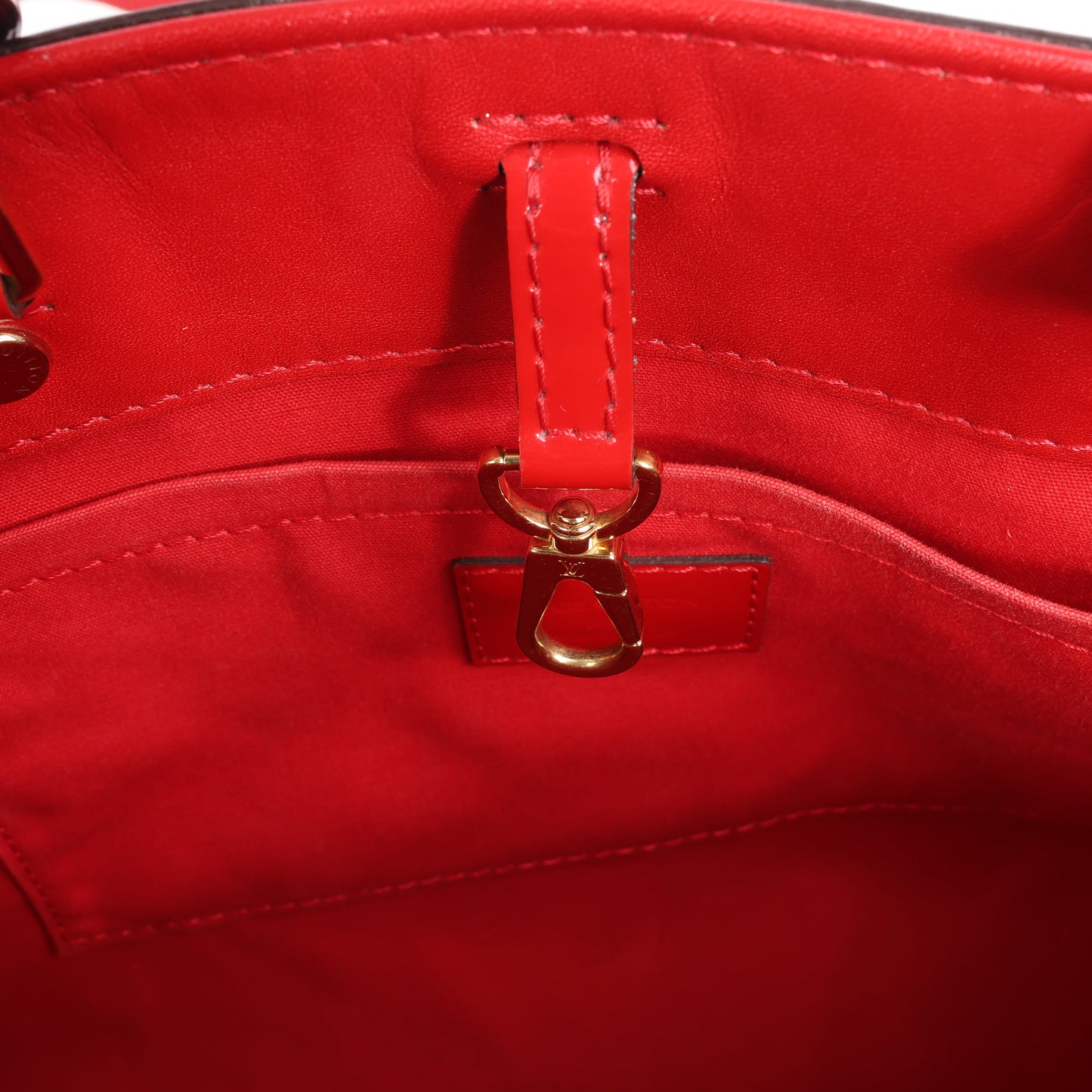 Louis Vuitton Vernis Montaigne BB Handtasche in Rot M50170