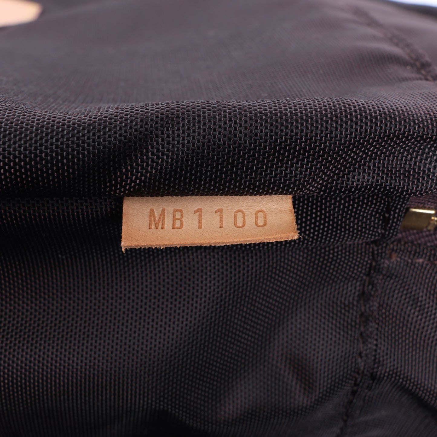 Louis Vuitton Vernis Suitcase Pegase 45 Travel Bag in Amarante M91277