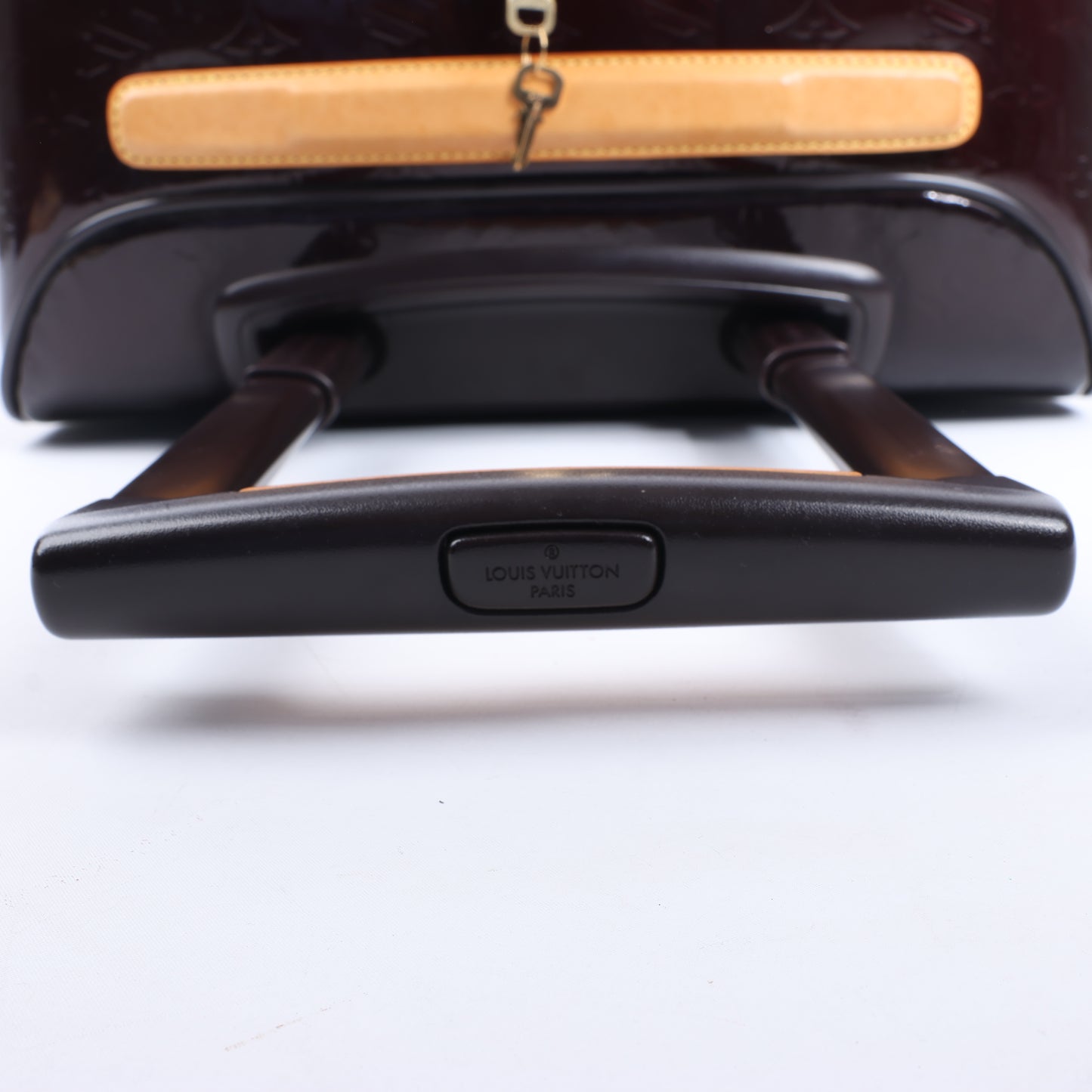 Louis Vuitton Vernis Suitcase Pegase 45 Travel Bag in Amarante M91277